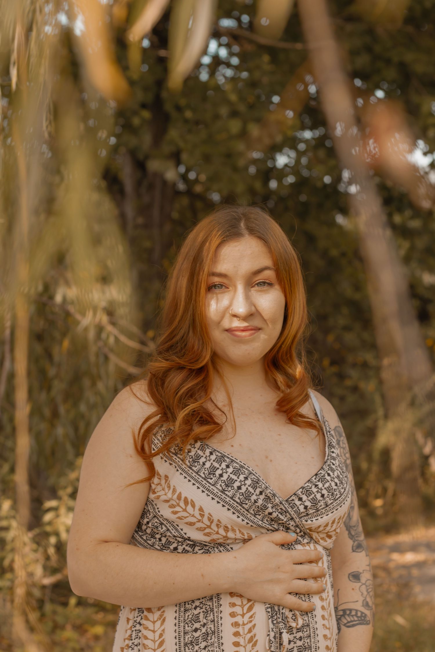 picture of women pregnant, soft focus