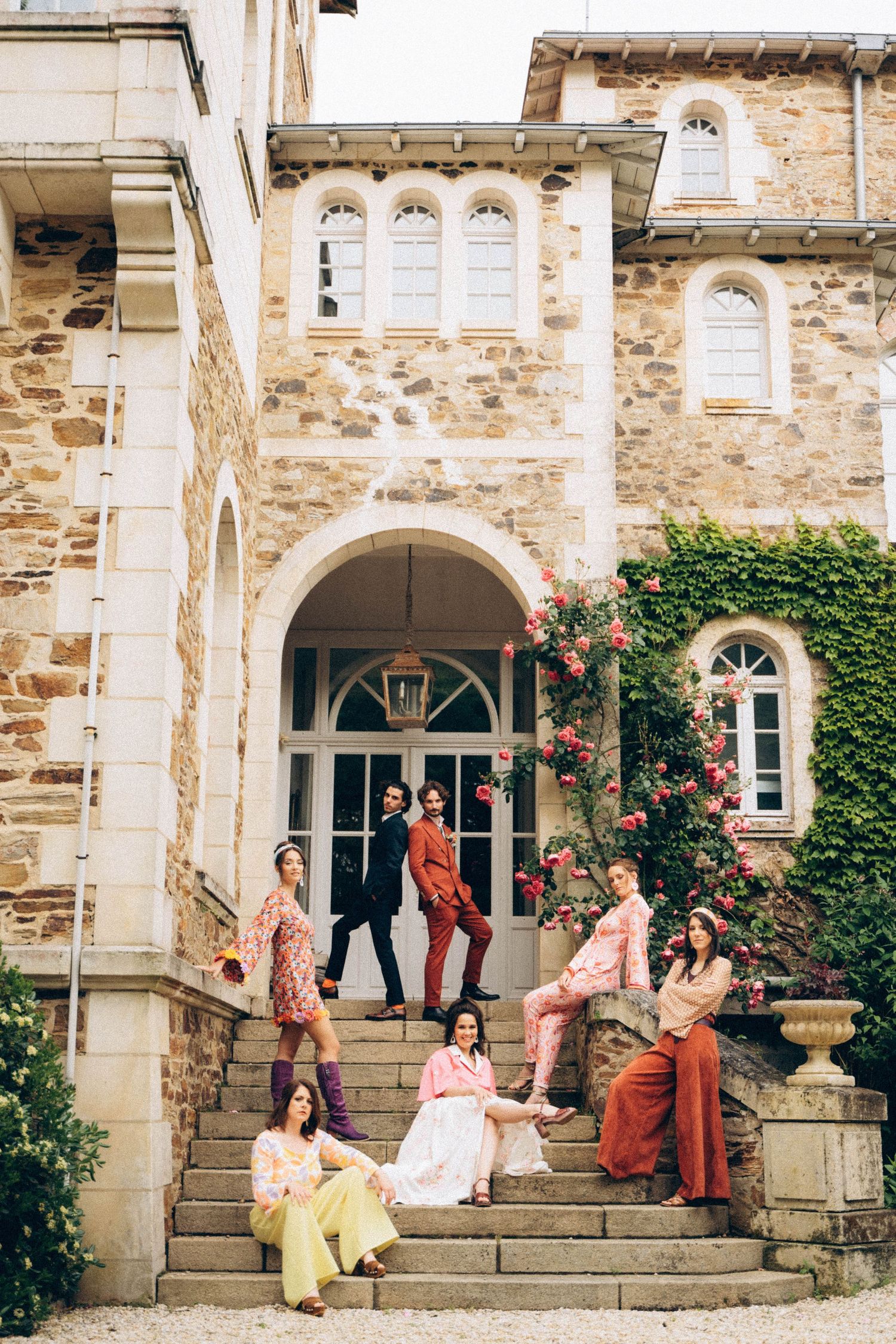 photographe mariage Pays de la Loire
Domaine de l'établière Vendée photo de groupe posée éditoriale