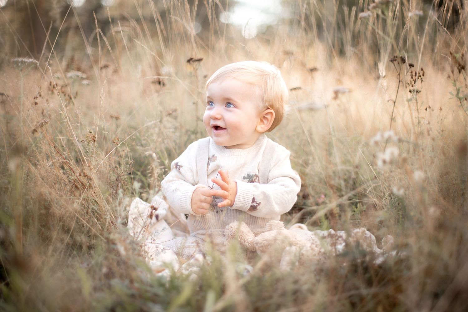 Jag är familjefotograf i Katrineholm och fotograferar familjer i hela sörmland / östergötland, bland annat Nyköping, Norrköping, Linköping.