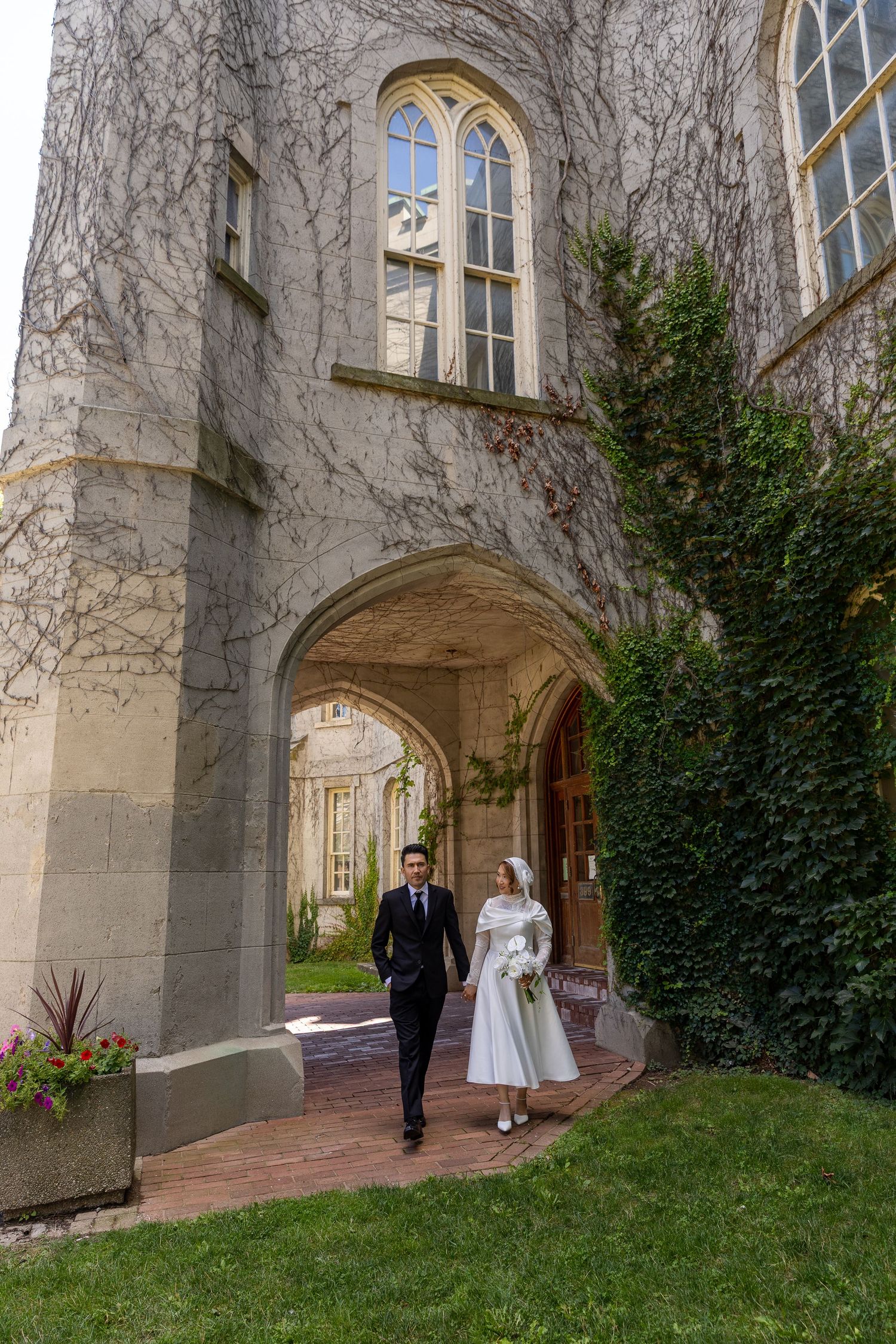 London, Ontario Wedding Old Court House Photography Ontario Wedding Photographer, Civic Gardens Wedding,