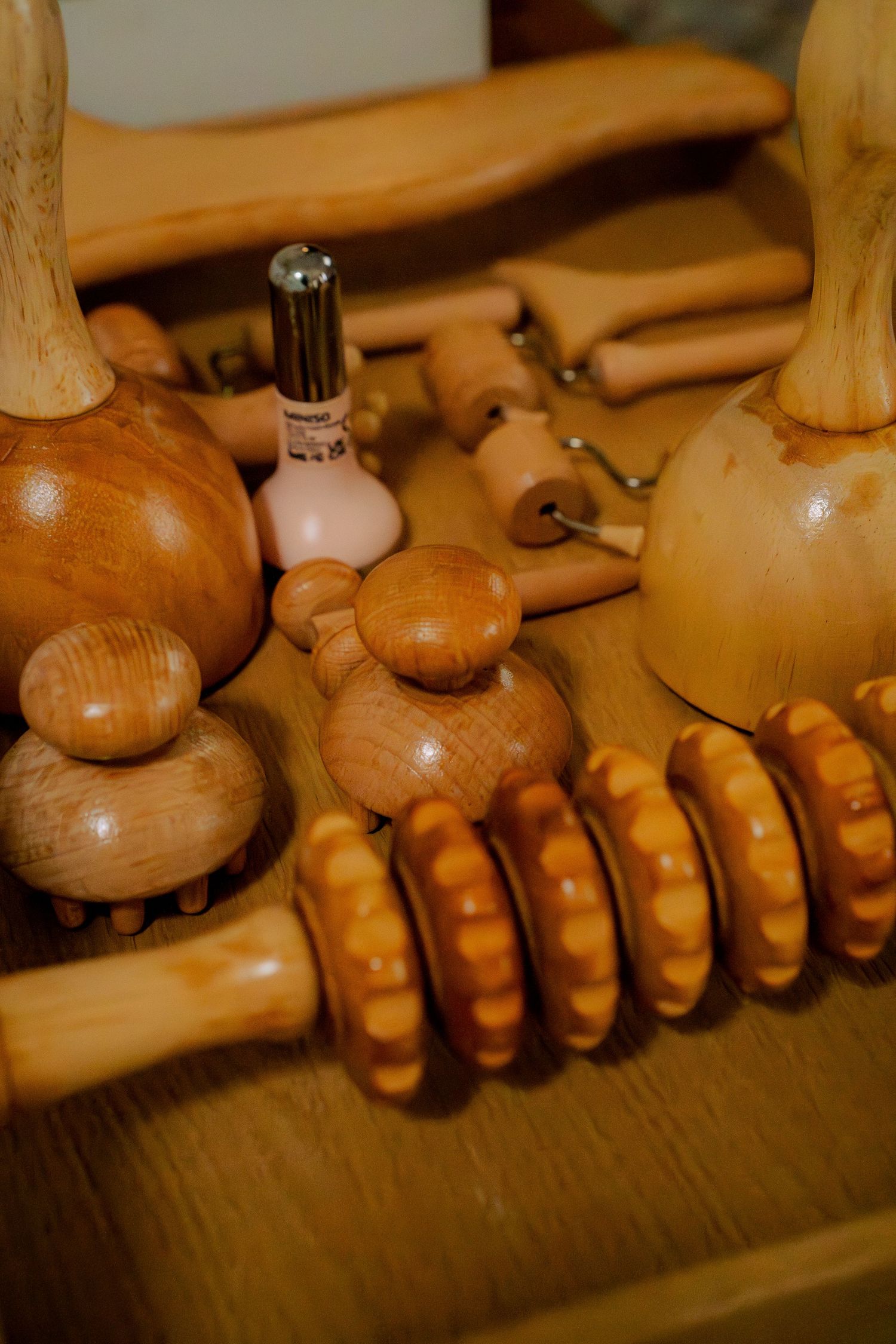 Accessoire de massage dans un cabinet de bien-être en Provence.