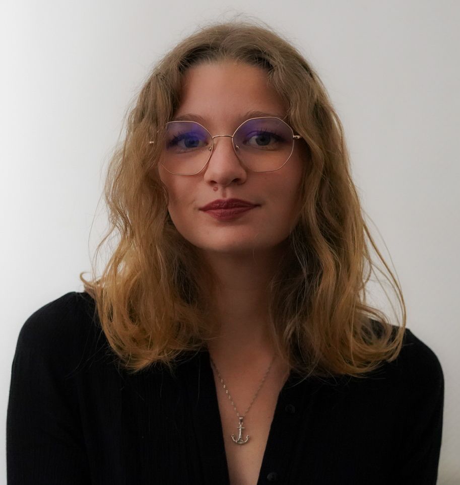 Séance de Photothérapie, portrait thérapeutique avec Lucie à Toulouse.