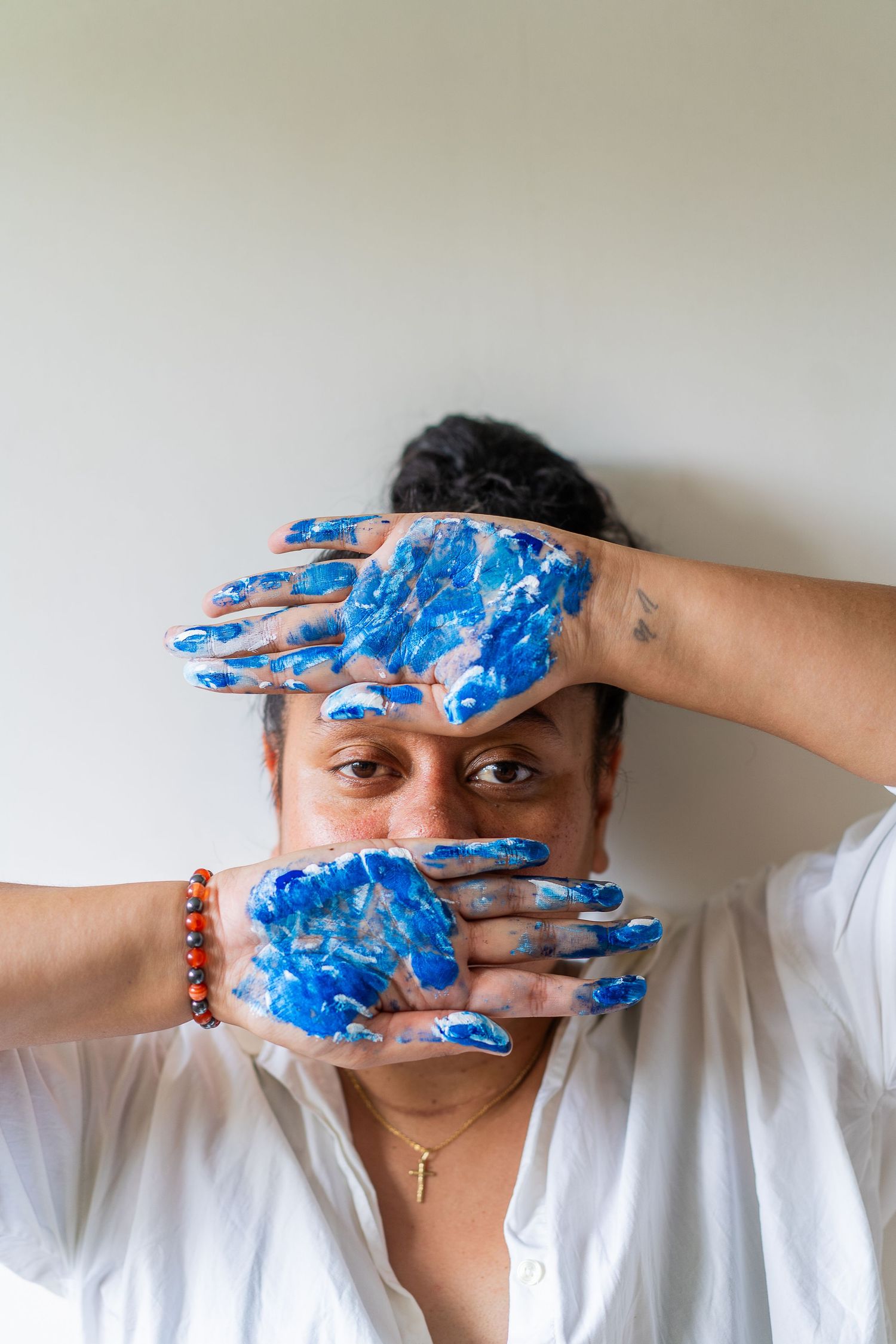 Reportage métier d'une artiste plasticienne à Marseille