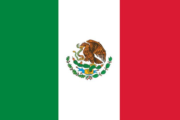 Flag of Mexico with green, white, and red vertical stripes and a detailed eagle coat of arms in the center.