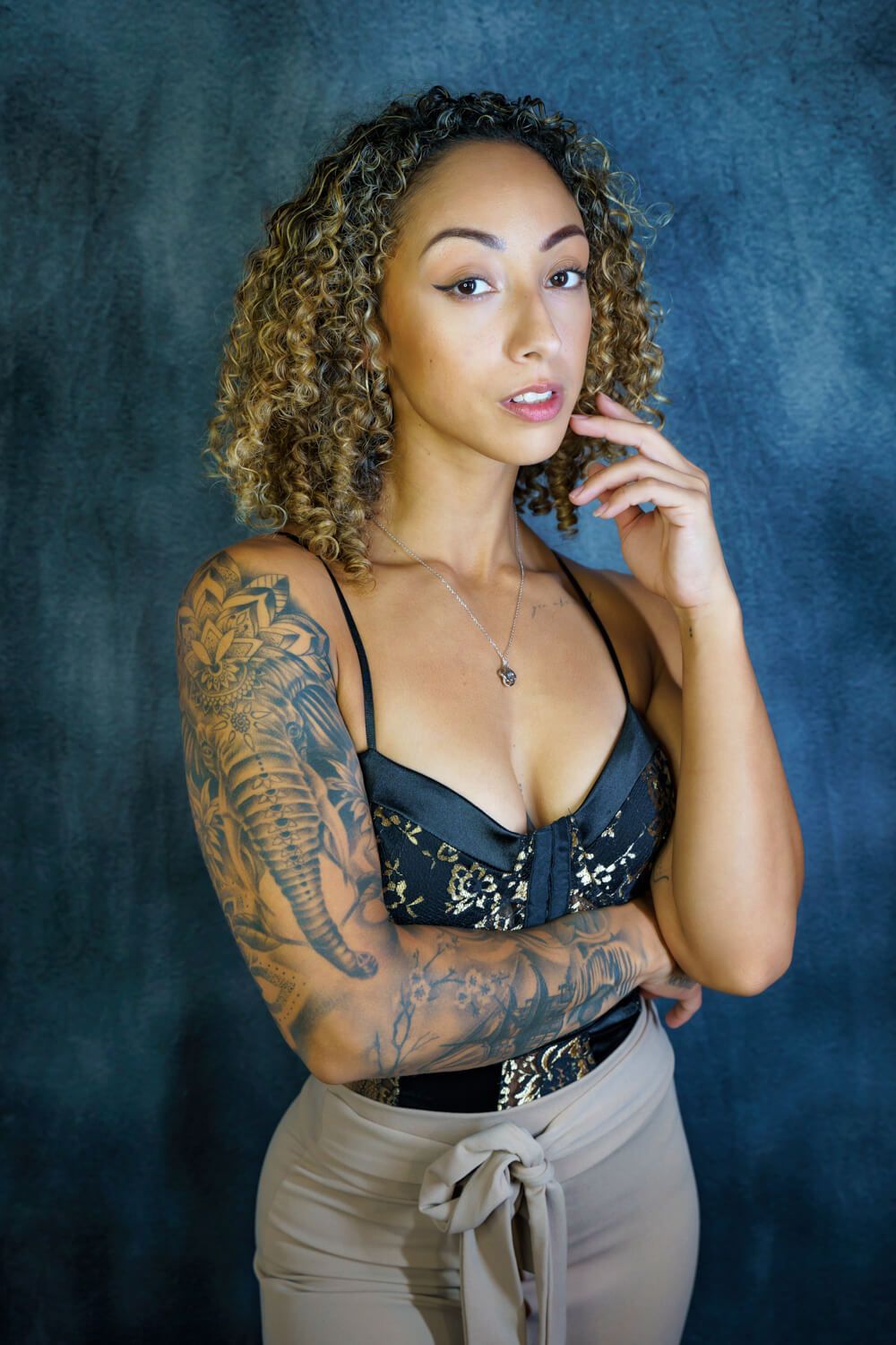 Fenix Photography FL Fort Myers Florida Kenny Brachle Branding Headshots Yvona