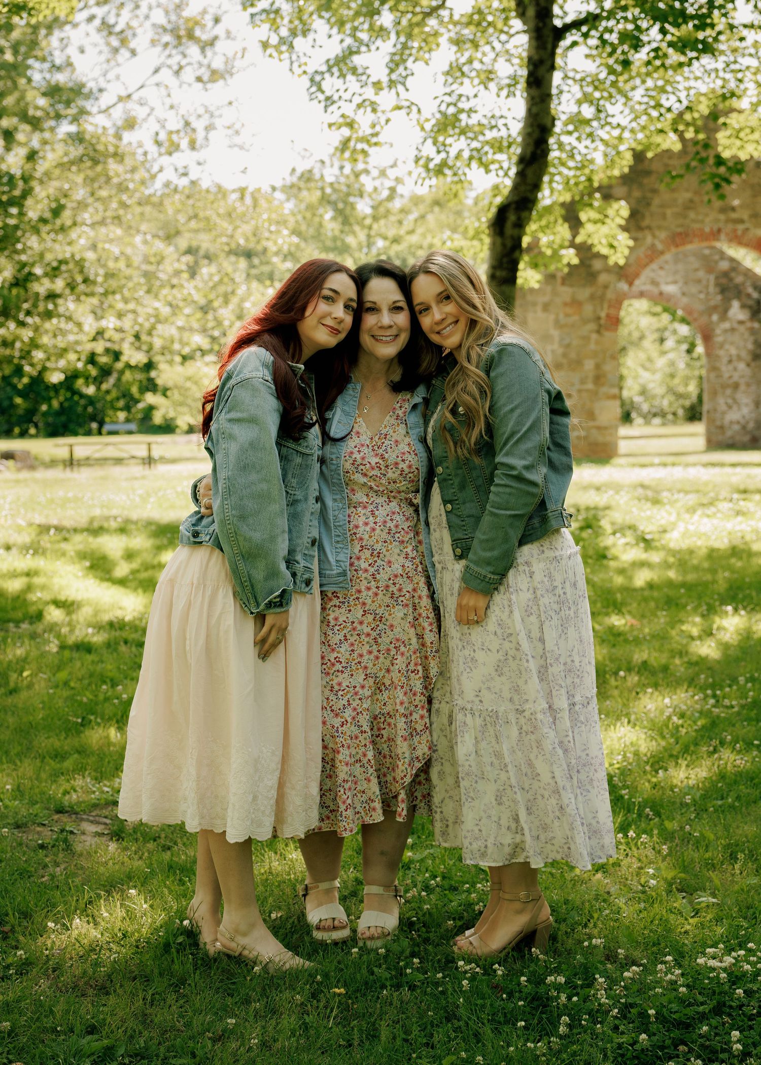 earthy, romantic, green family photos