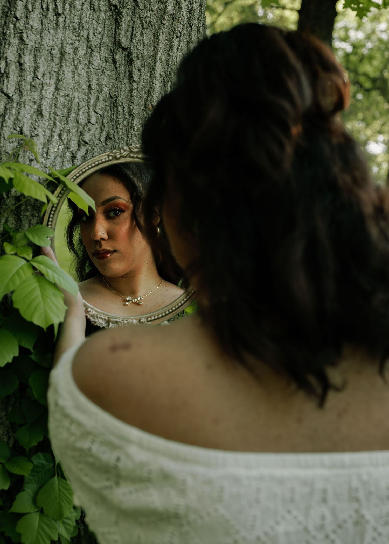 moody dreamy portrait photography