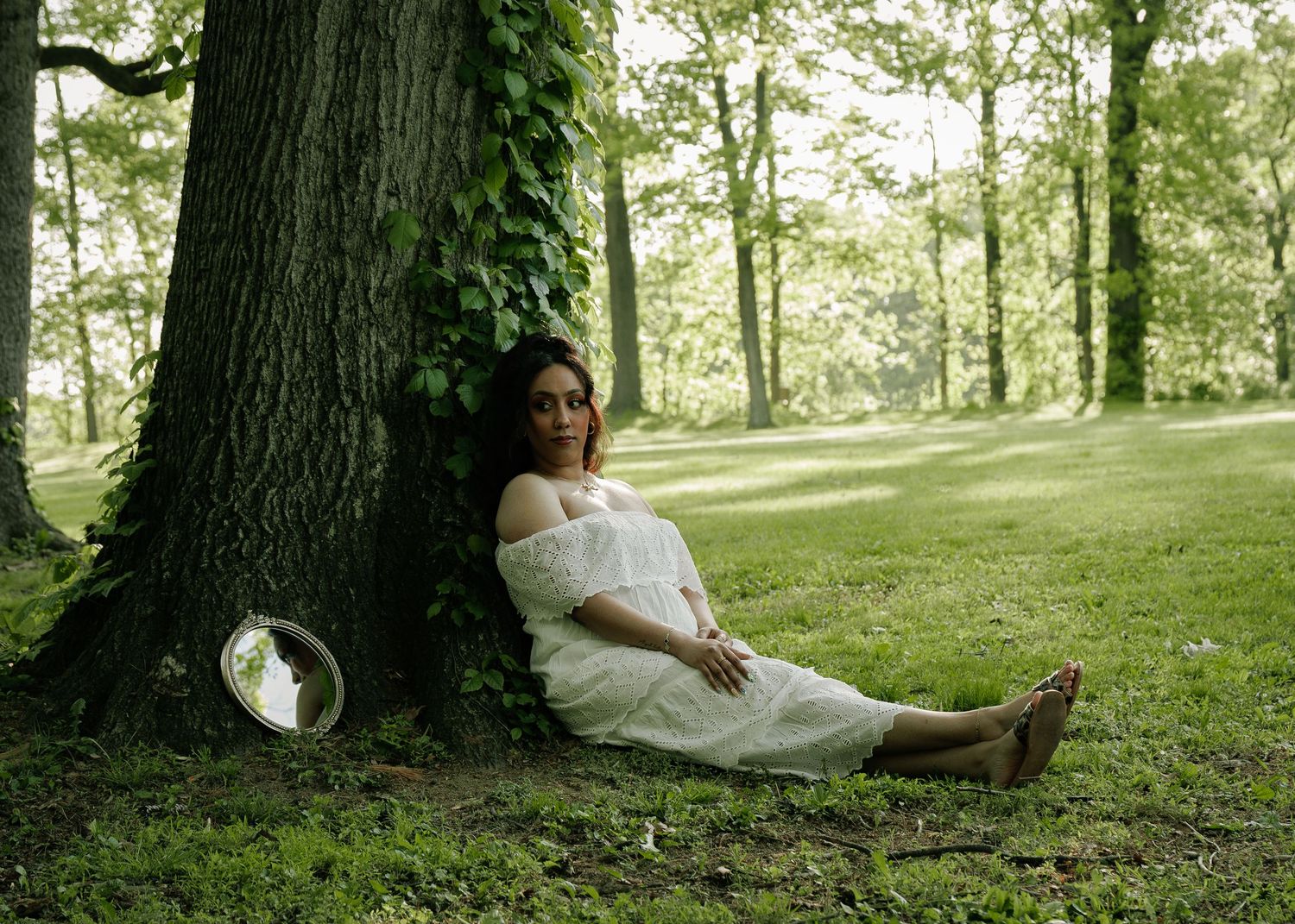 moody dreamy portrait photography