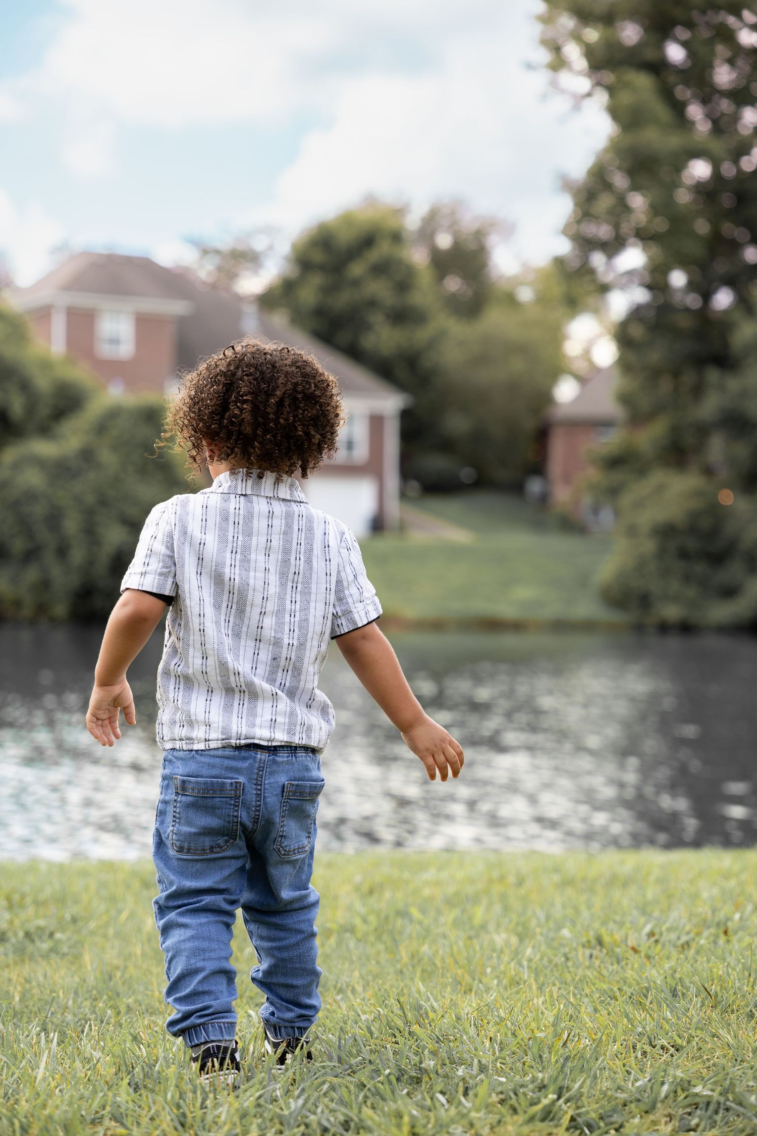 Louisville portrait photography filled with warmth, artistry, and cinematic storytelling.