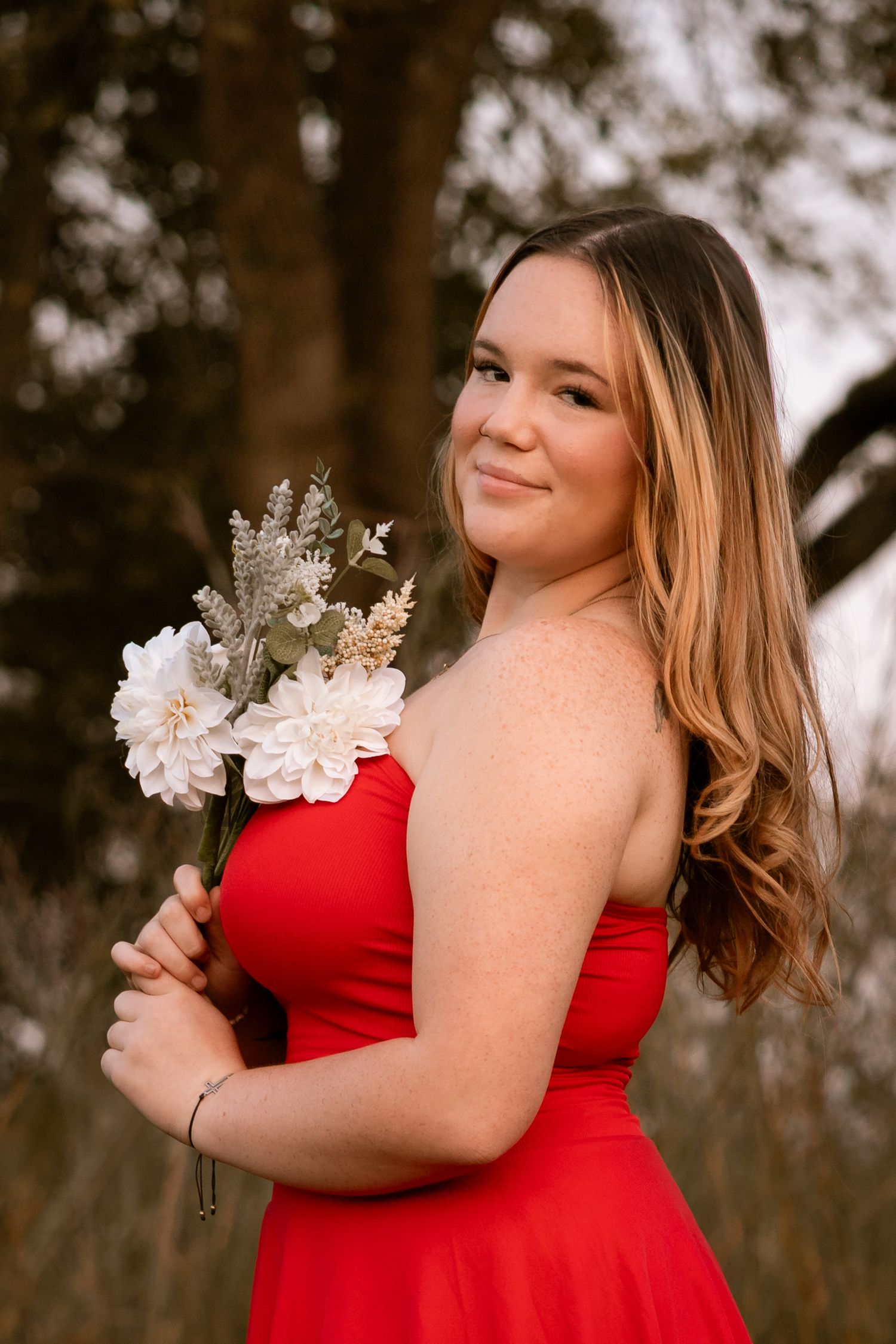 Louisville portrait photography filled with warmth, artistry, and cinematic storytelling.