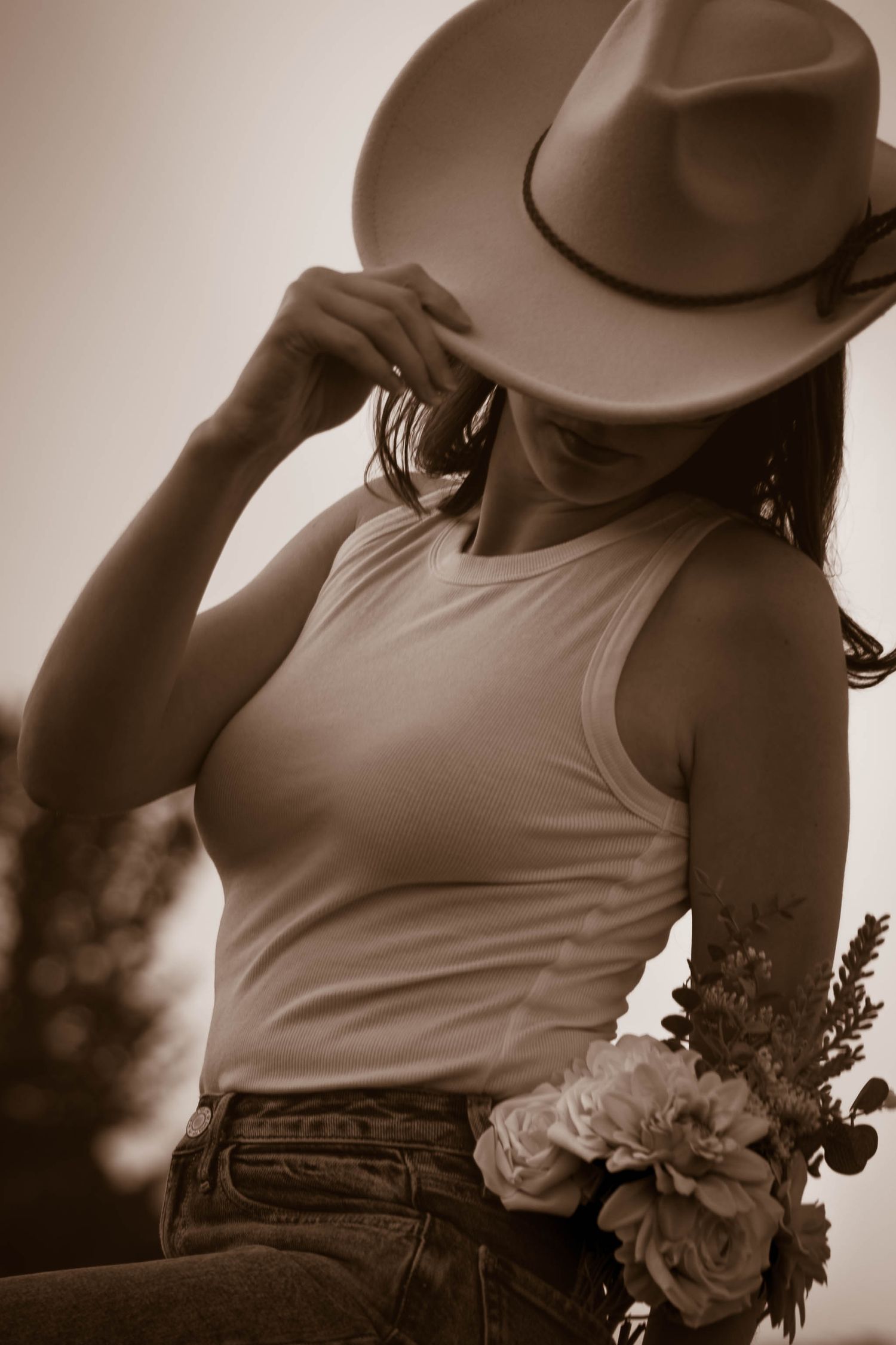 Louisville portrait photography filled with warmth, artistry, and cinematic storytelling.