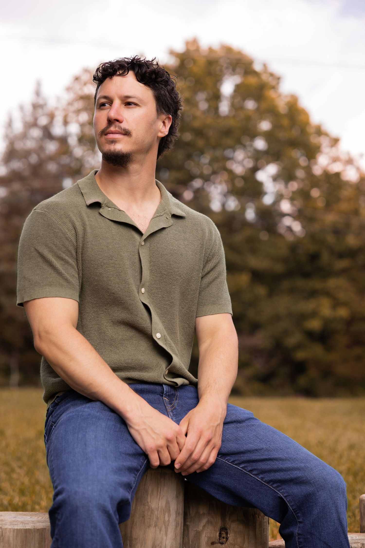 Louisville portrait photography filled with warmth, artistry, and cinematic storytelling.