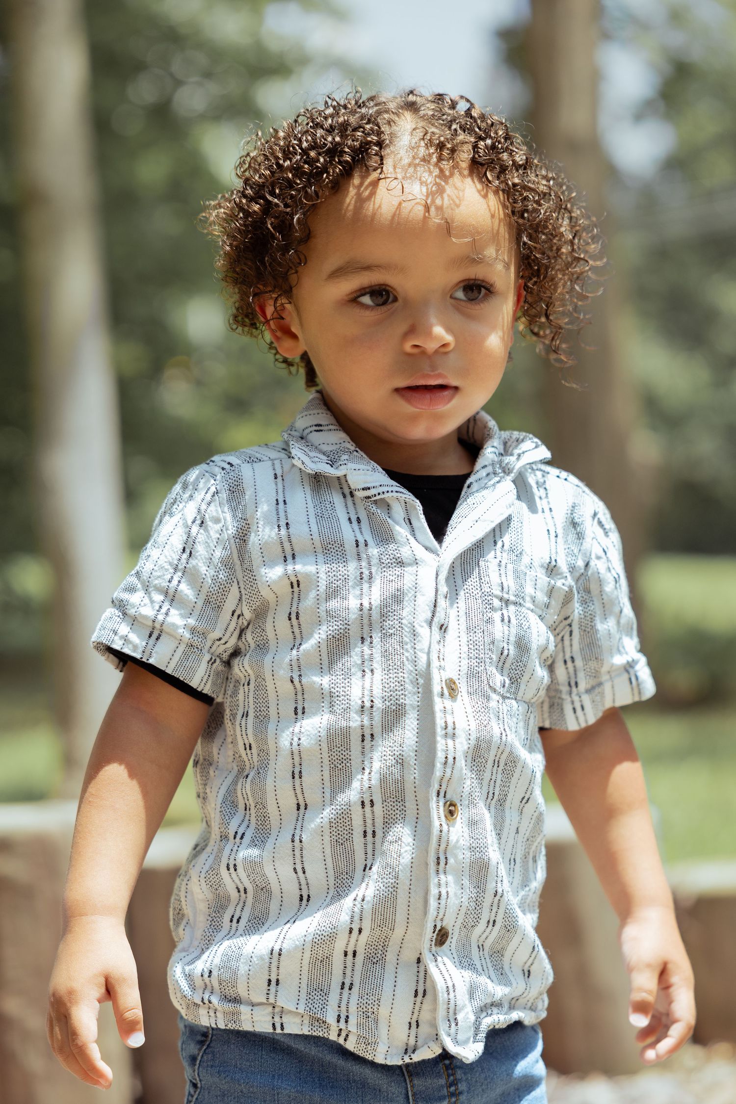Louisville portrait photography filled with warmth, artistry, and cinematic storytelling.