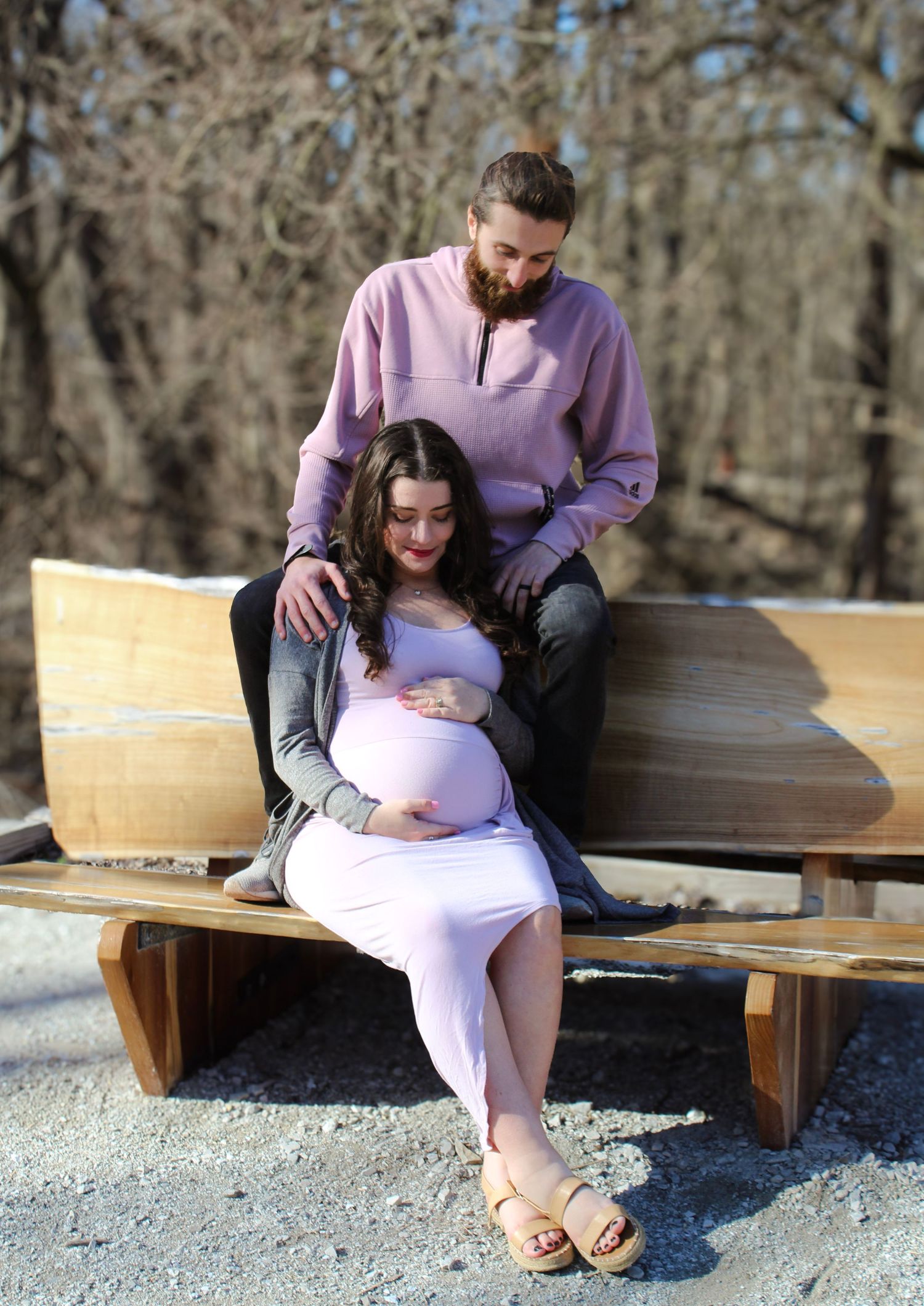 Capture pregnancy and family milestones with maternity photography in Indianapolis, Indiana, specializing in natural, lifestyle images.