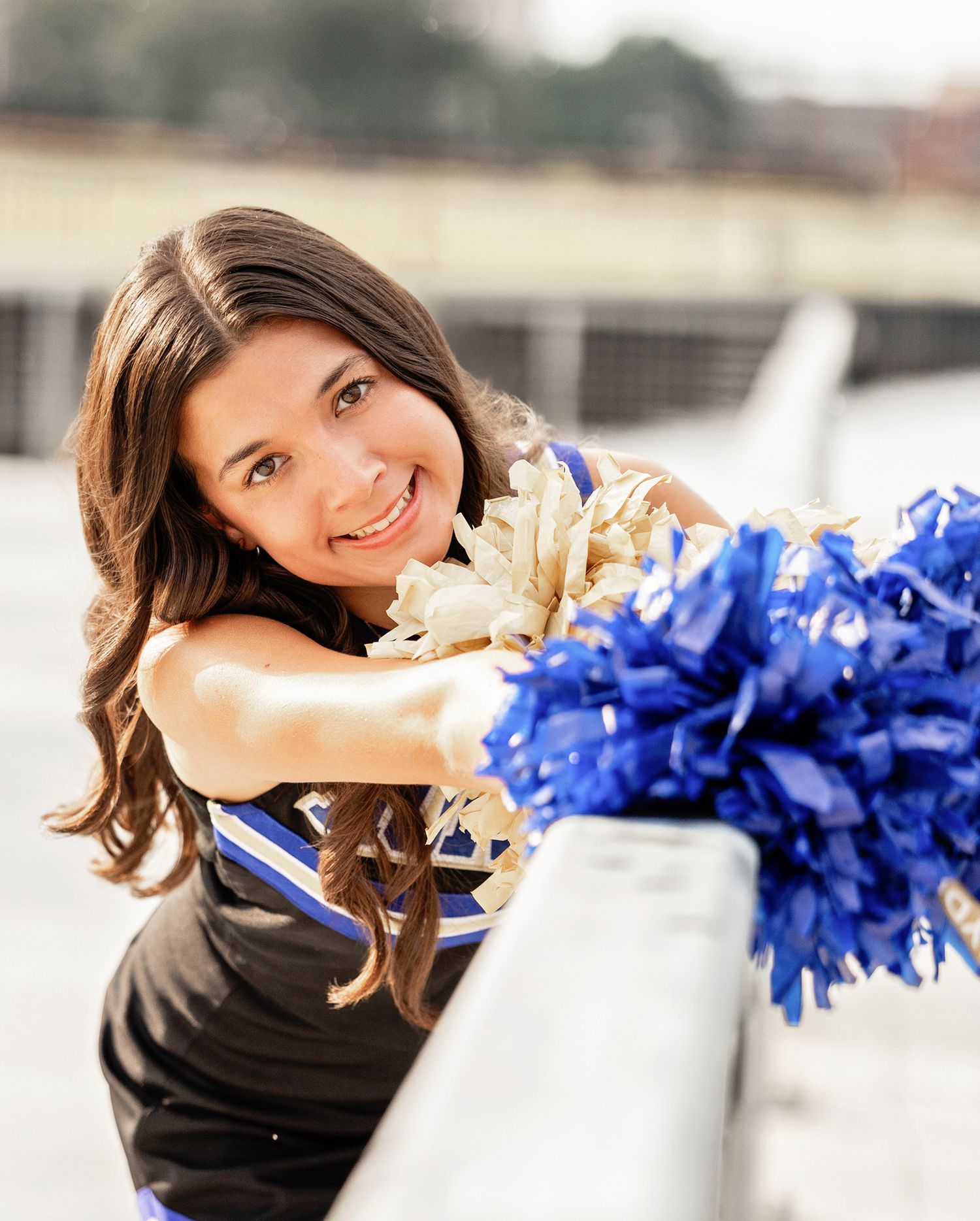 Kaydence a Senior Hamshire Fannet Cheerleader