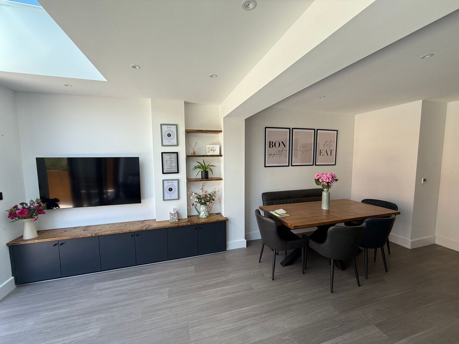 Bespoke Cabinets and Shelves