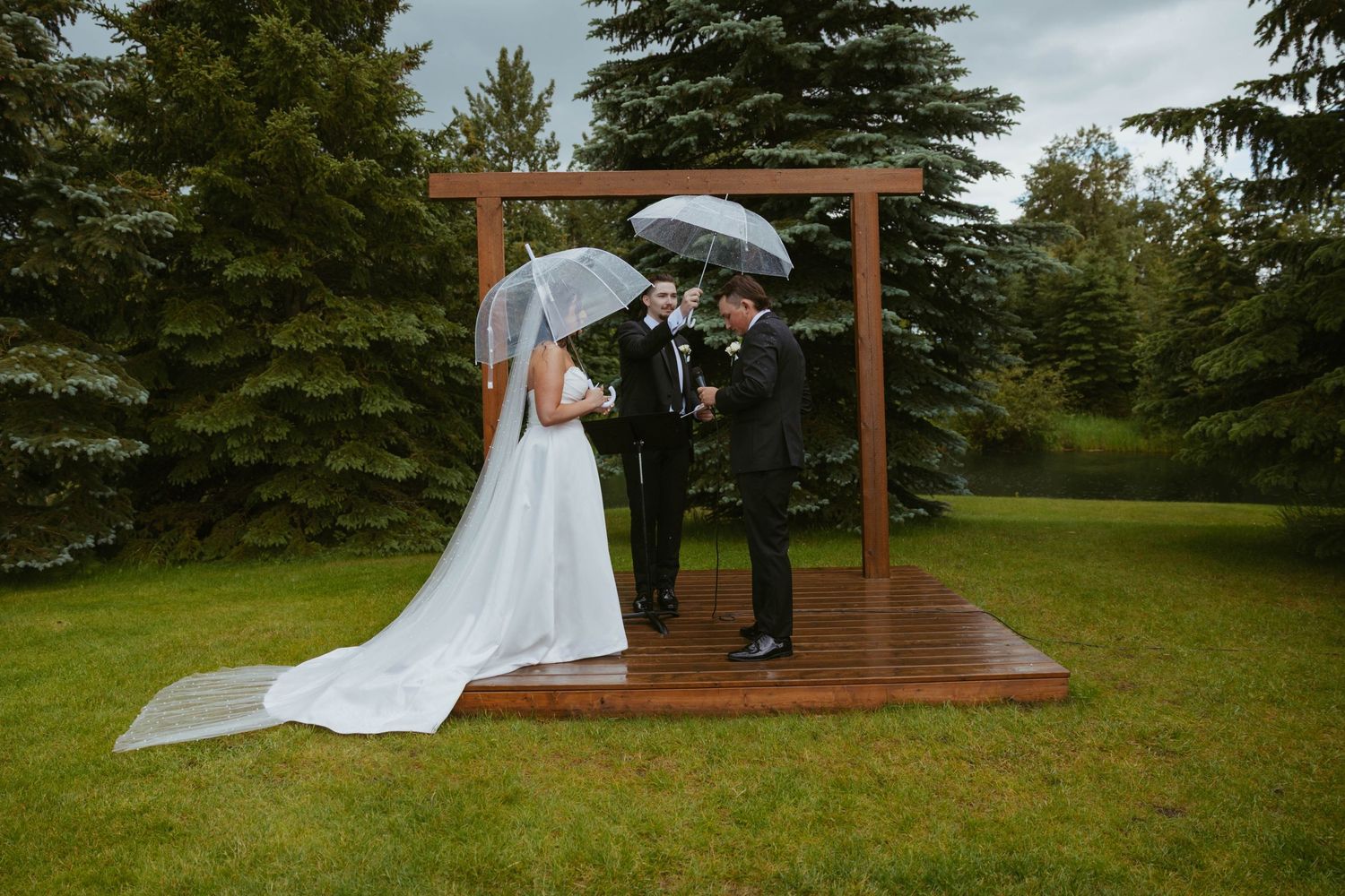 Edmonton wedding photographer