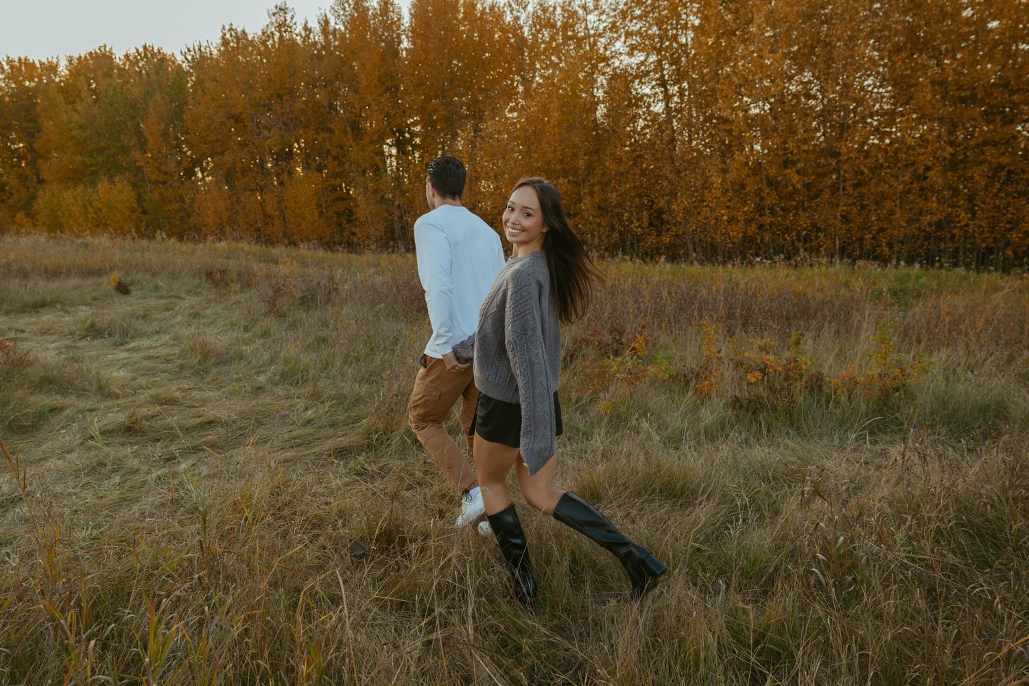 Edmonton engagement photographer