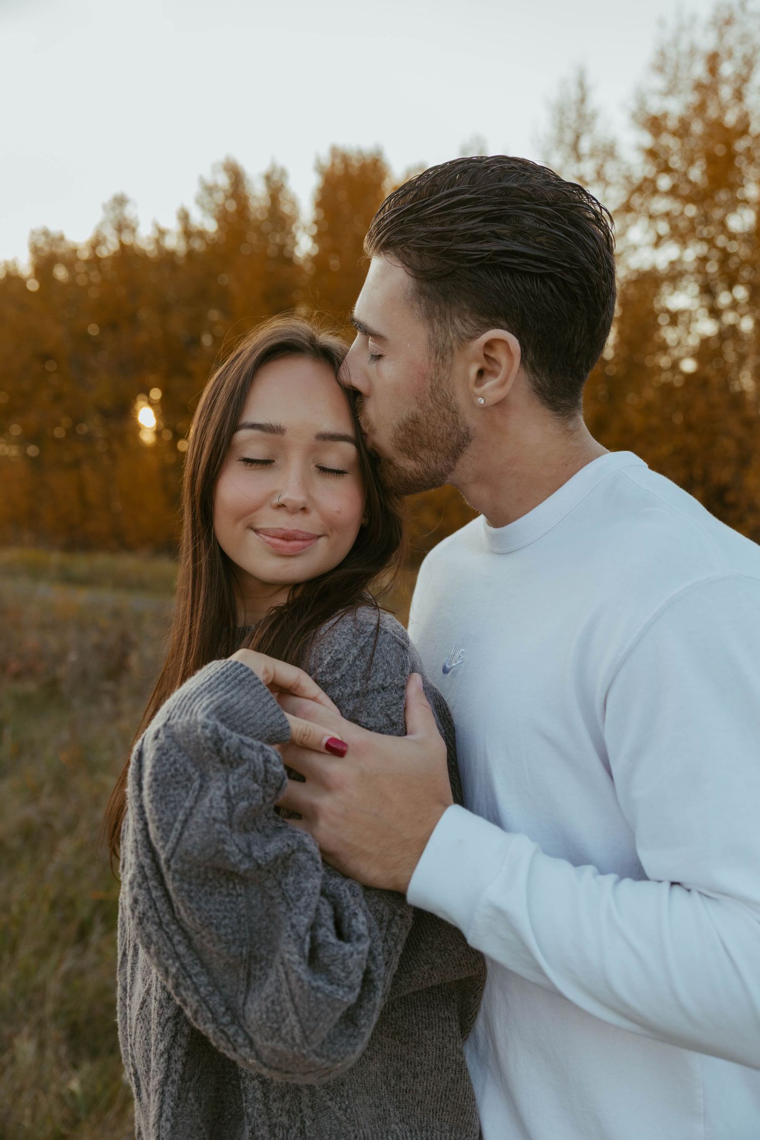 Edmonton engagement photographer