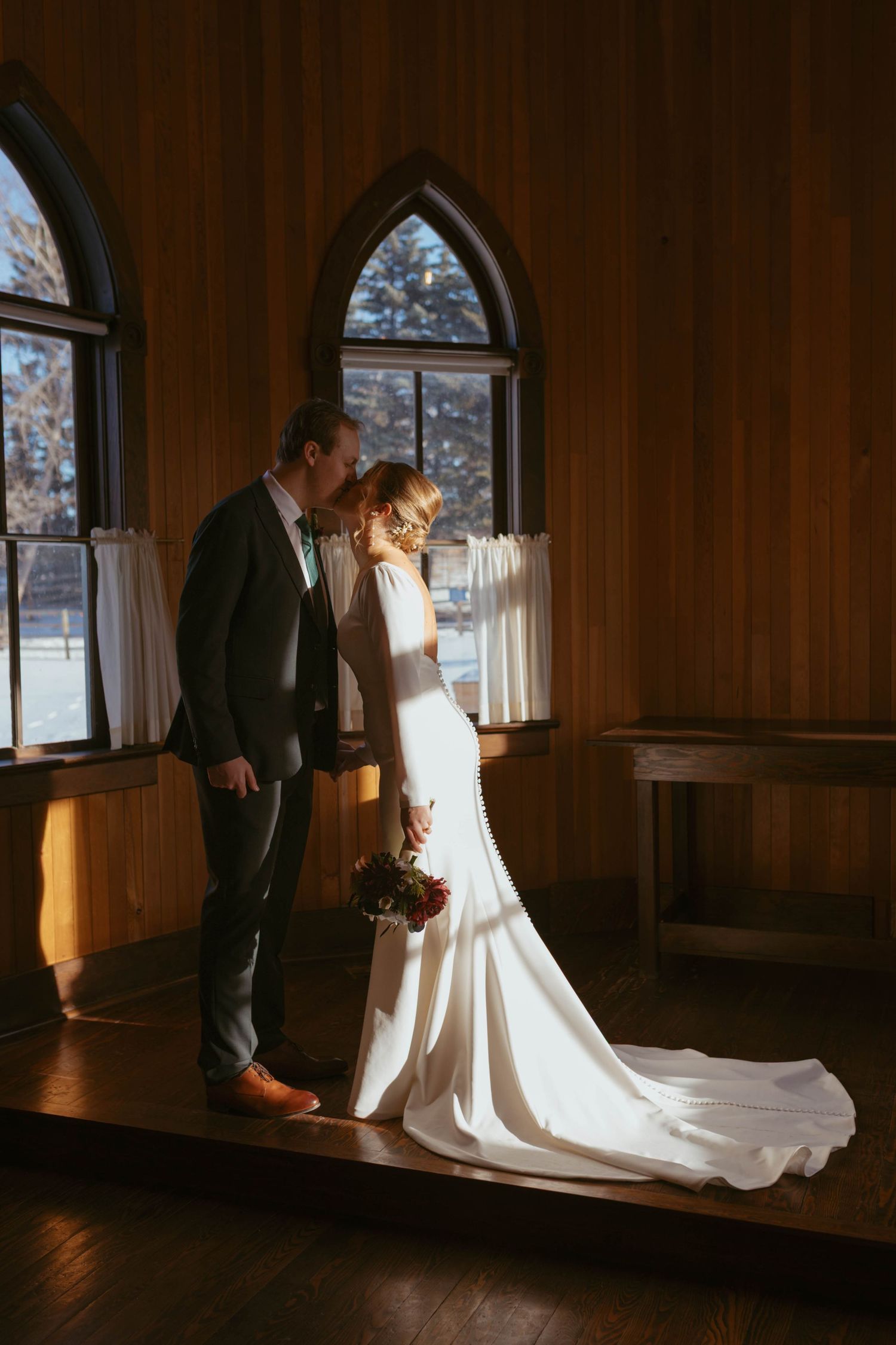 Edmonton wedding photographer
