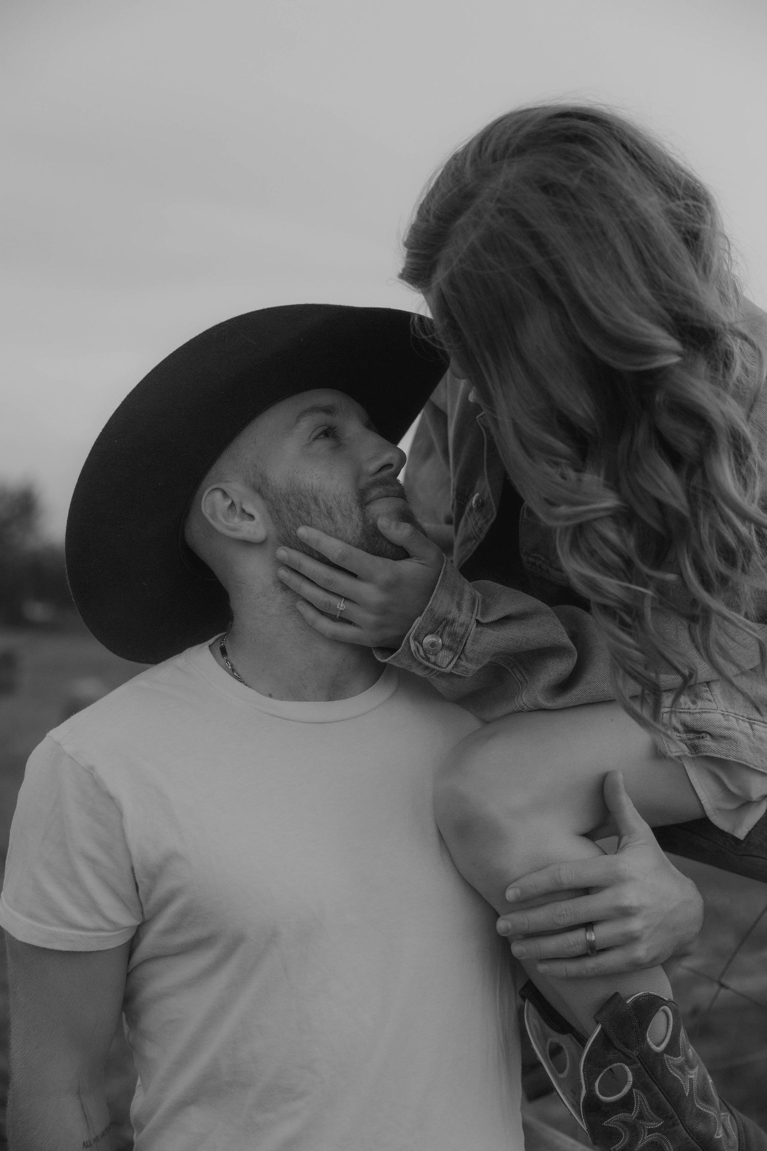 Edmonton engagement photographer
