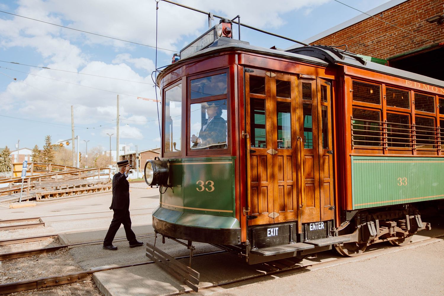 Edmonton wedding Photographer