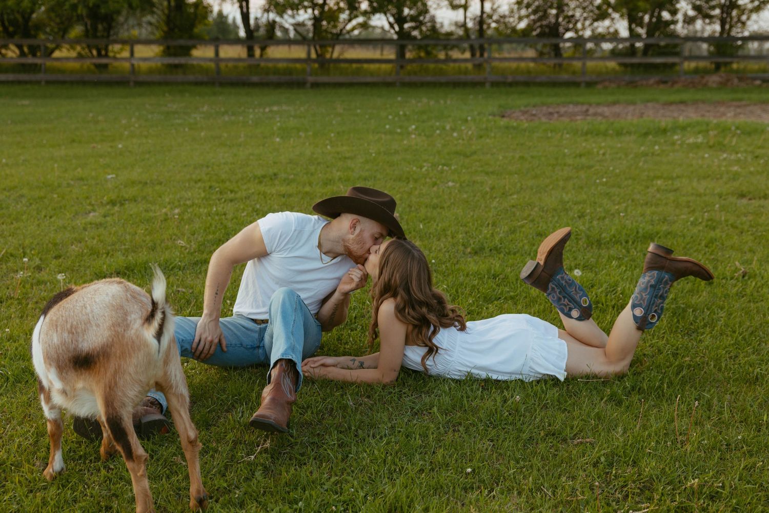 Edmonton engagement photographer