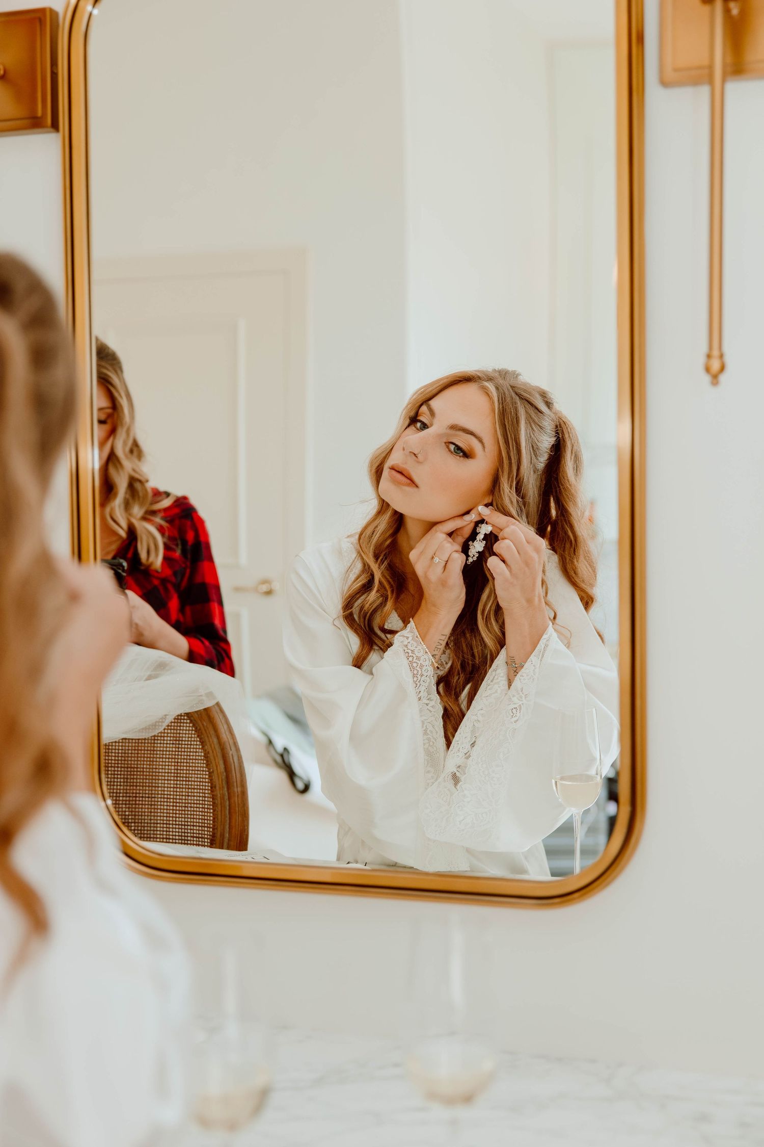 Edmonton bride getting ready photos