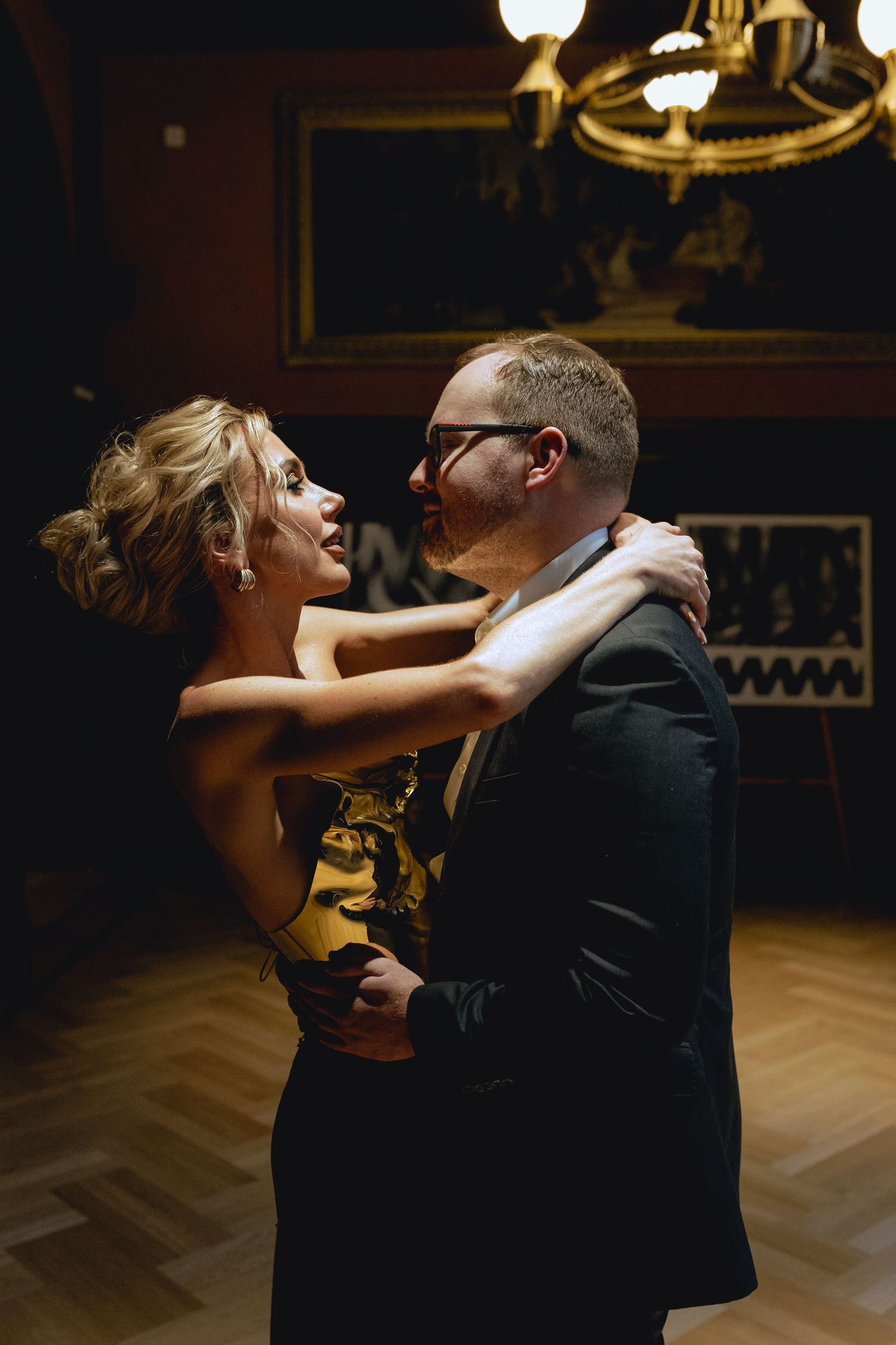 couple photoshoot Karlovy Vary
romantic love story Prague
engagement session Czech Republic
proposal photographer Karlovy Vary