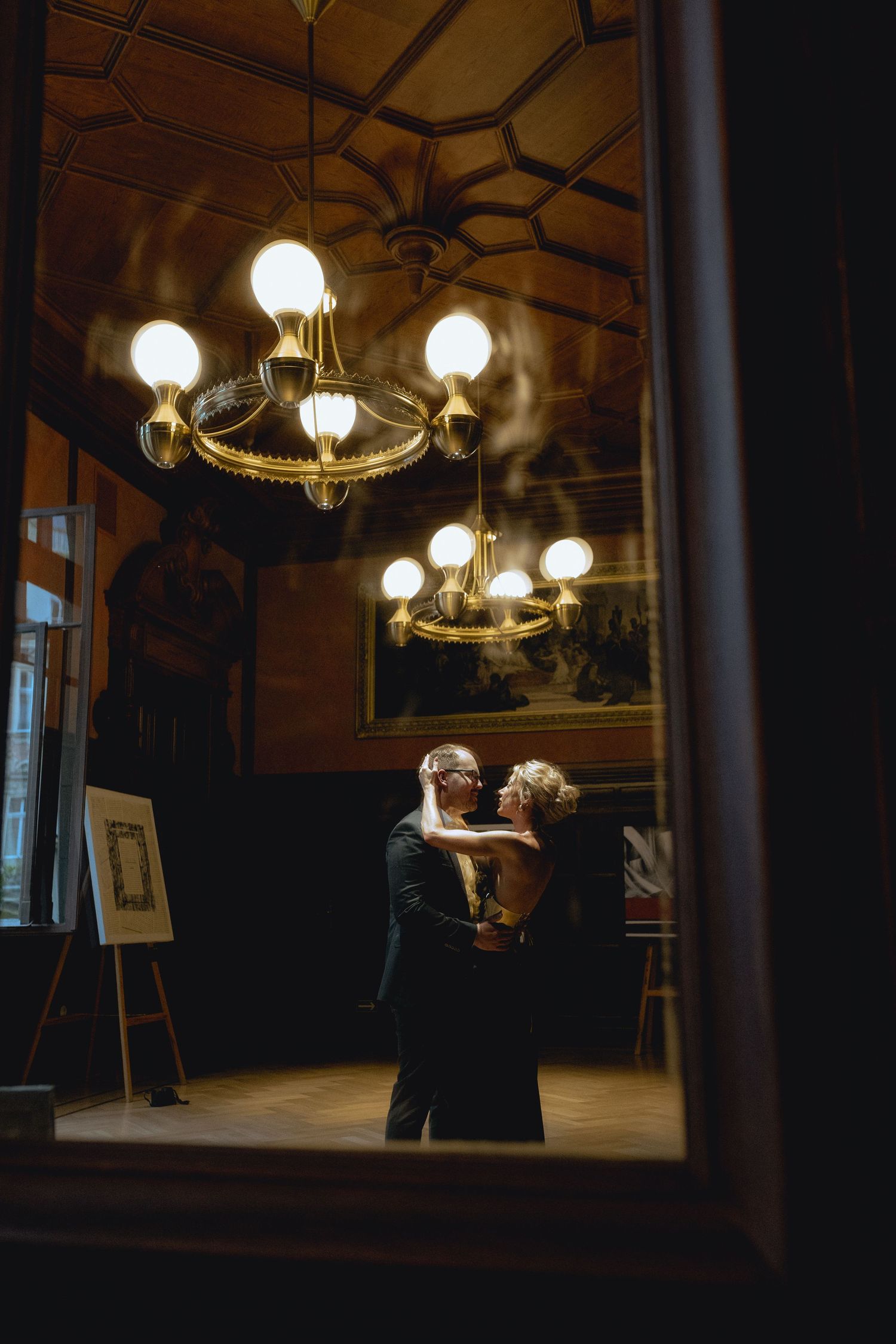 couple photoshoot Karlovy Vary
romantic love story Prague
engagement session Czech Republic
proposal photographer Karlovy Vary