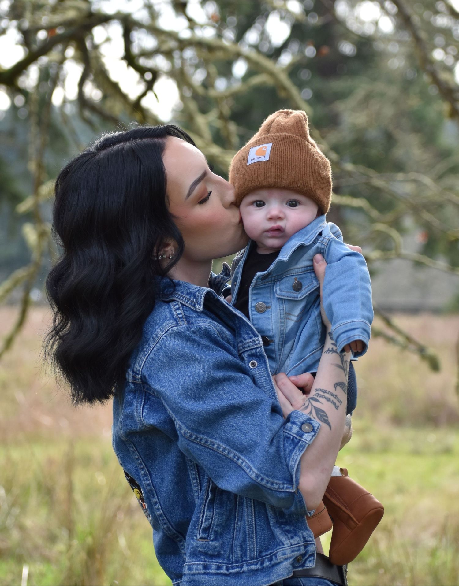 Family photographer in Orting capturing real connection