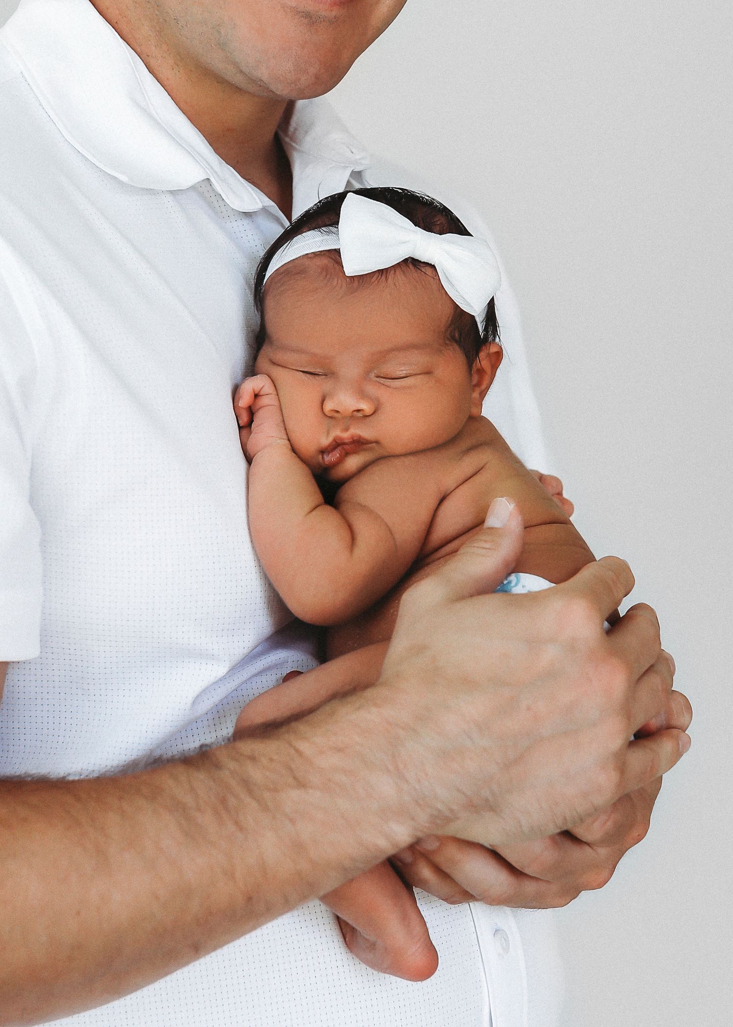 Light-filled portrait by Modesto newborn photographer Mikayla Mendes