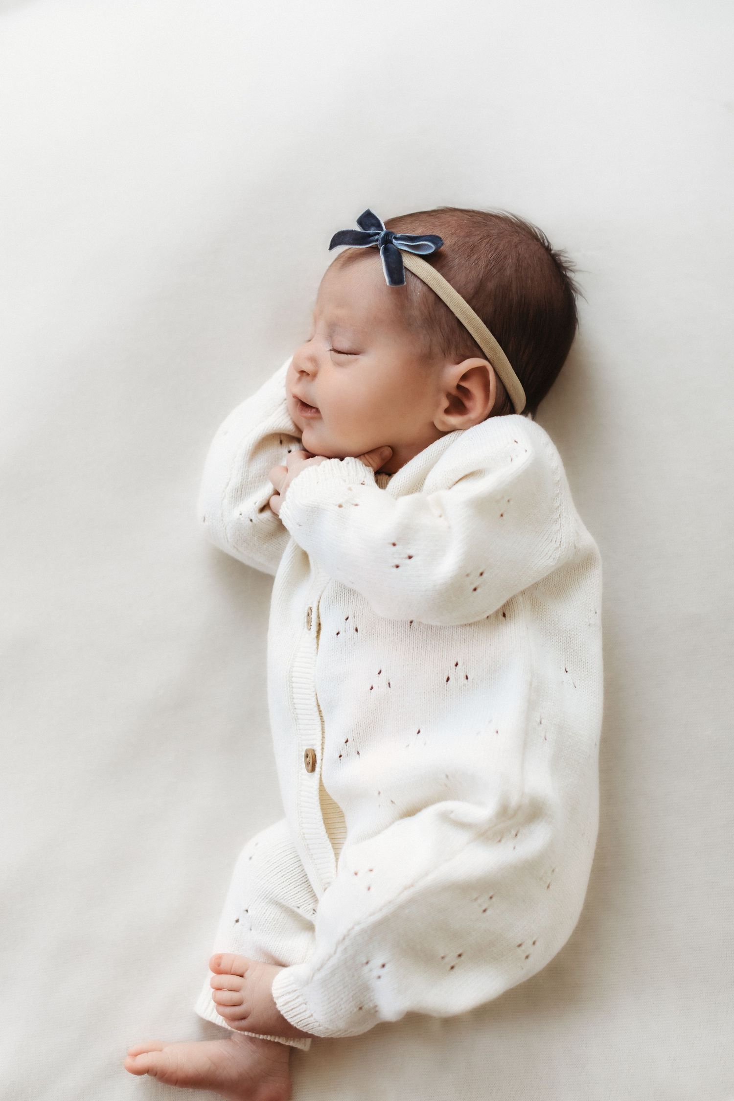 Light-filled portrait by Modesto newborn photographer Mikayla Mendes Modesto, California