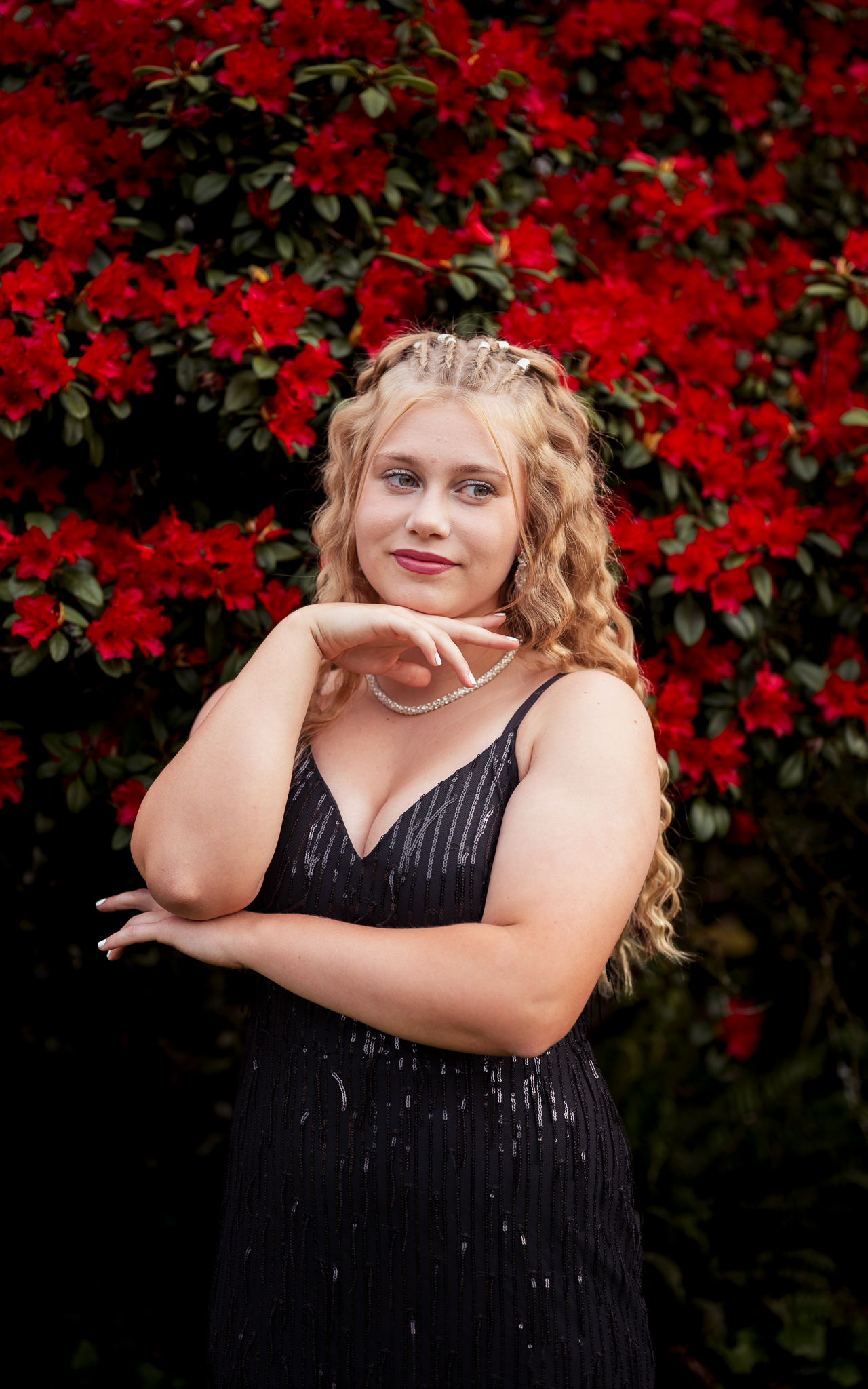 senior portrait photos prom season flowers nature senior