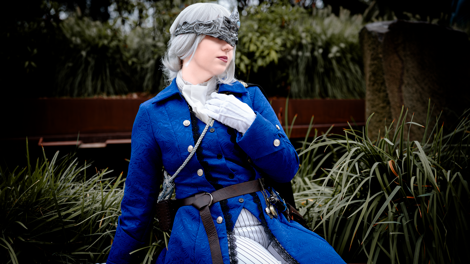 styled shoot glamour shots nature outdoors cosplay cosplayer night reign Victorian