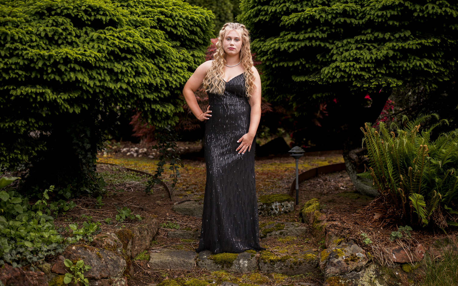 senior portrait photos prom season flowers nature senior