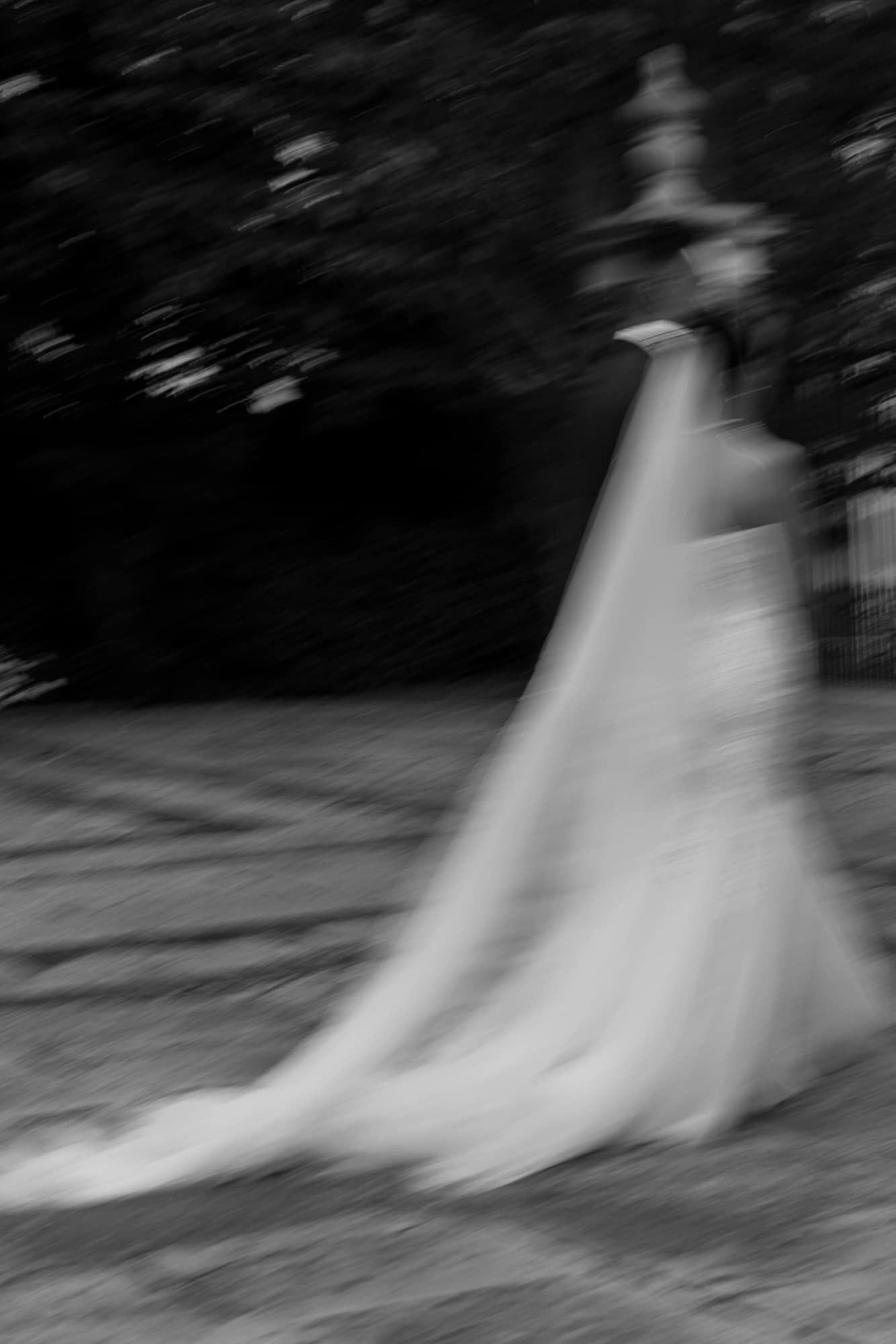 graydon hall wedding toronto intimate ceremony soft film style
