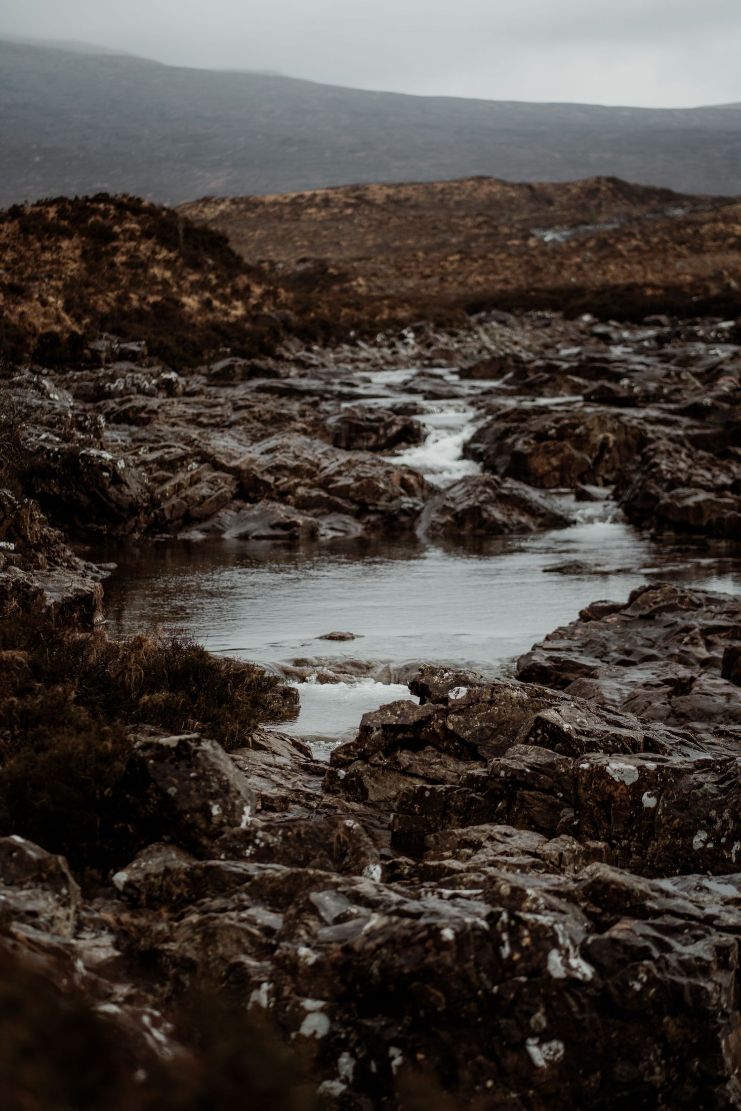 Magisch moment bij Sligachan Bridge – vrouwenreis en fotoshoot Schotland