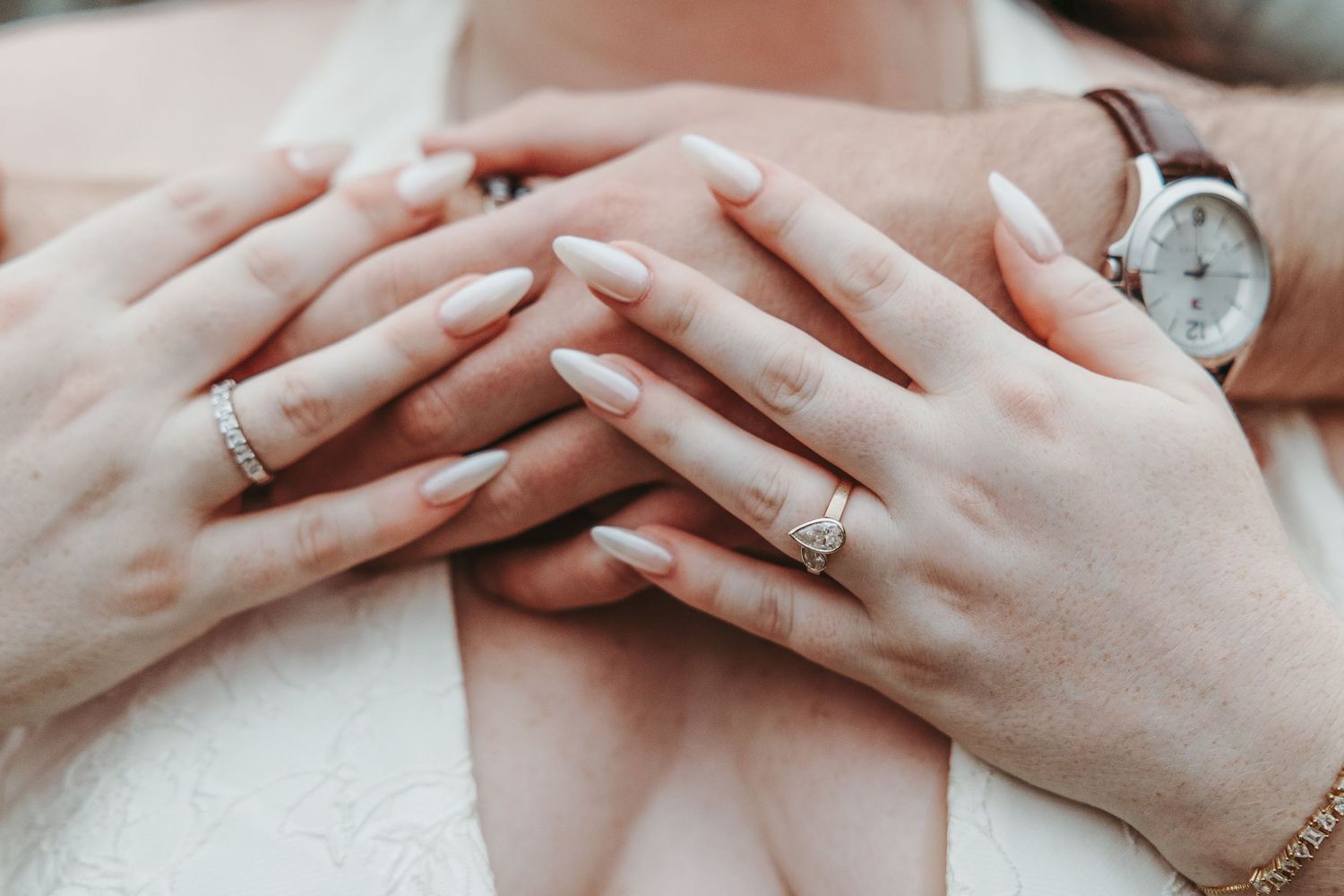 Close up of engagement ring at Greenmead Livonia by Rachel Martinez Photography, Michigan Wedding Photographer