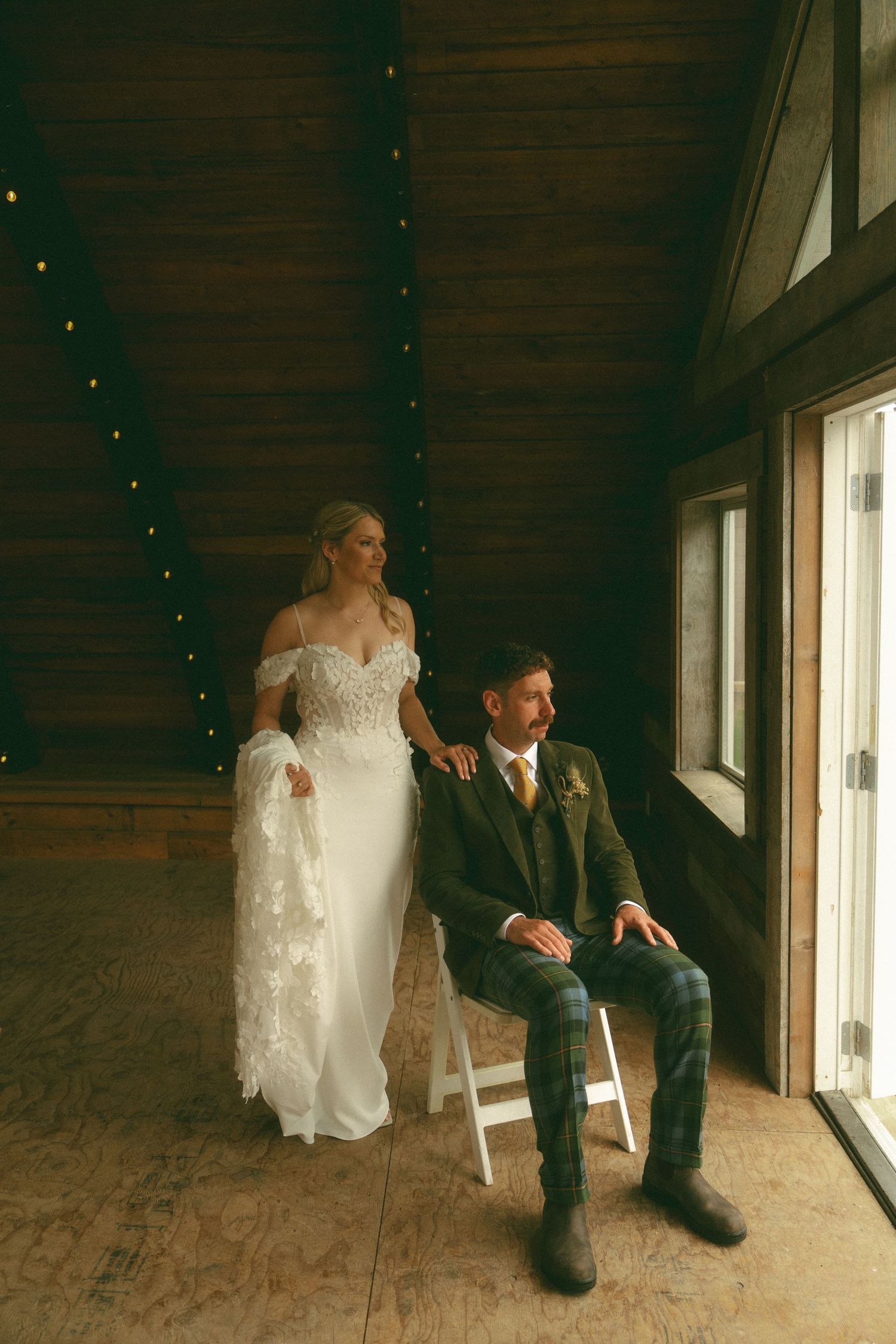 Timeless Cinematic Wedding Photography with a Nostalgic Touch
