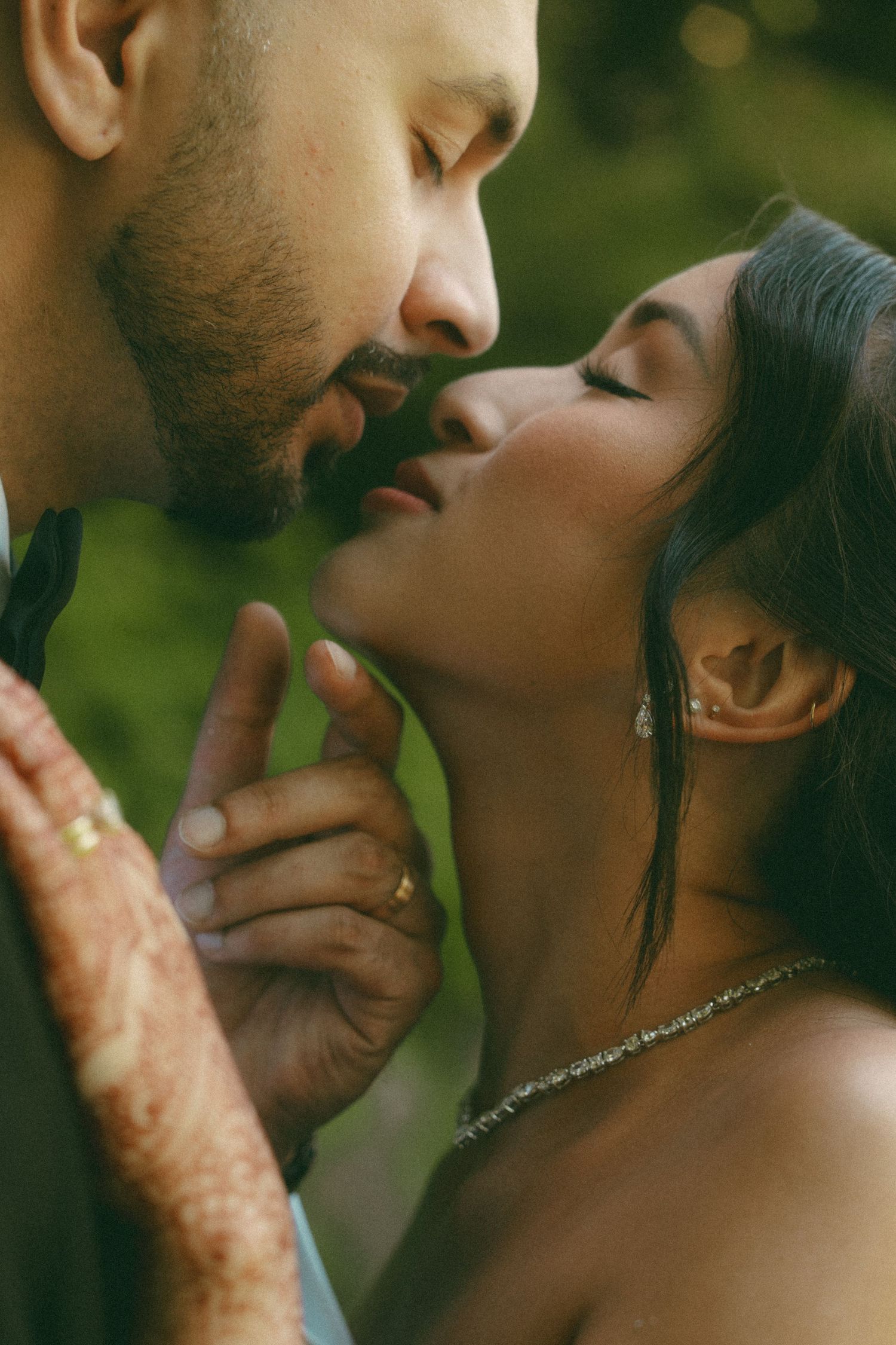 Timeless Cinematic Wedding Photography with a Nostalgic Touch