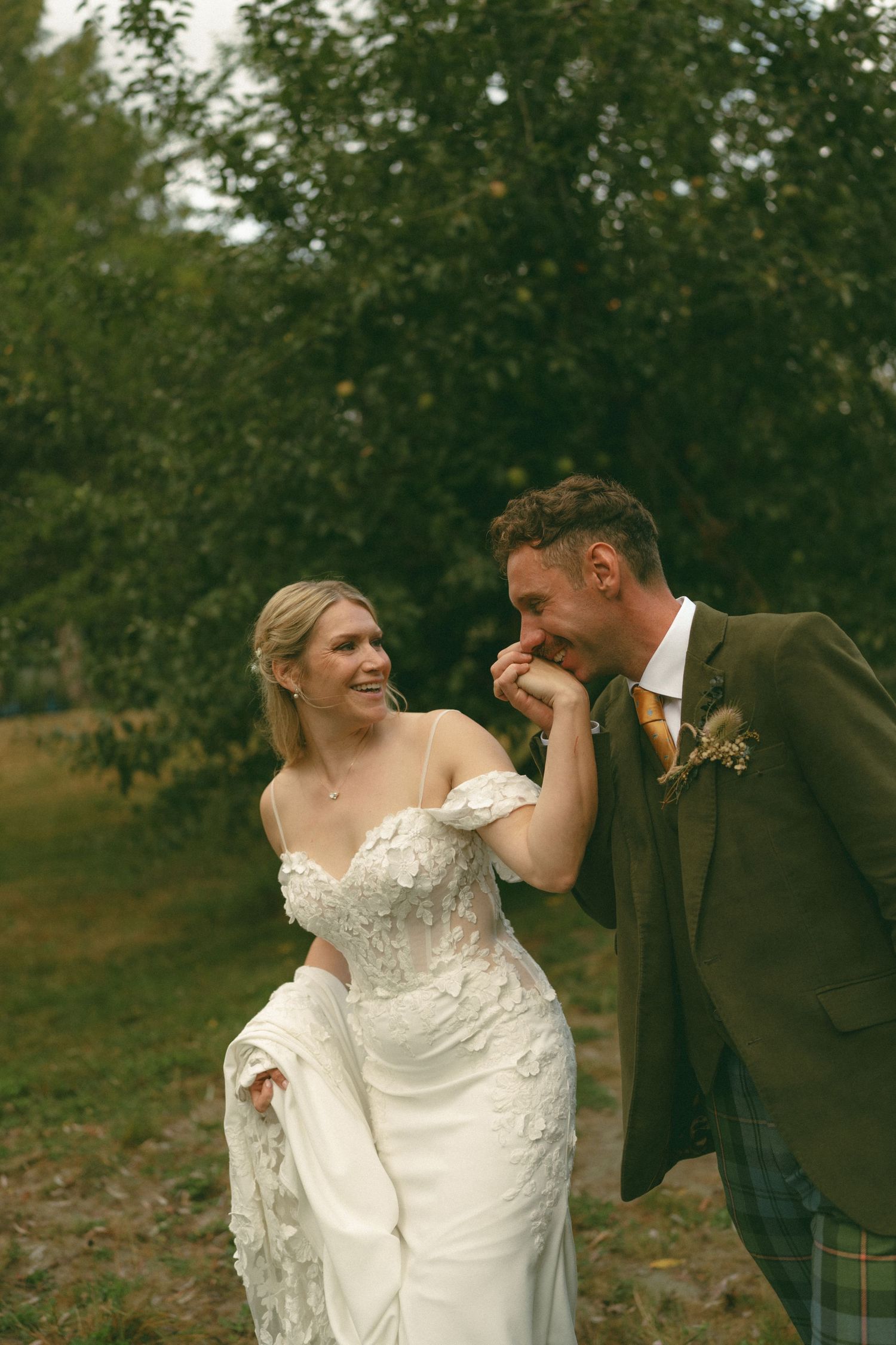 Timeless Cinematic Wedding Photography with a Nostalgic Touch