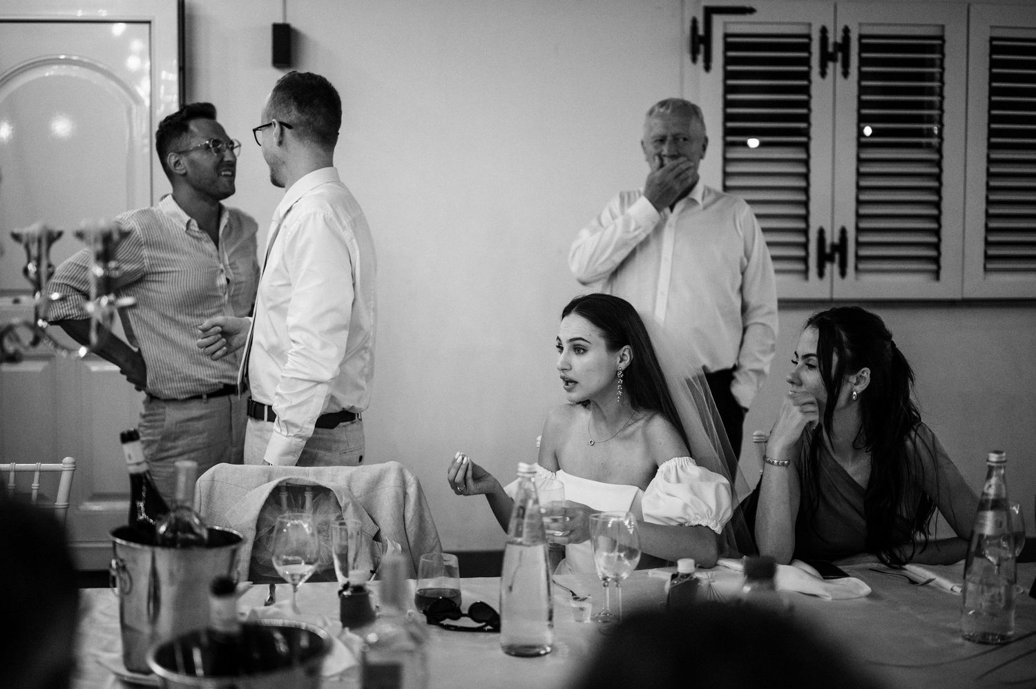 Zabawa weselna na świeżym powietrzu w Alcamo – włoski styl i ponadczasowa elegancja