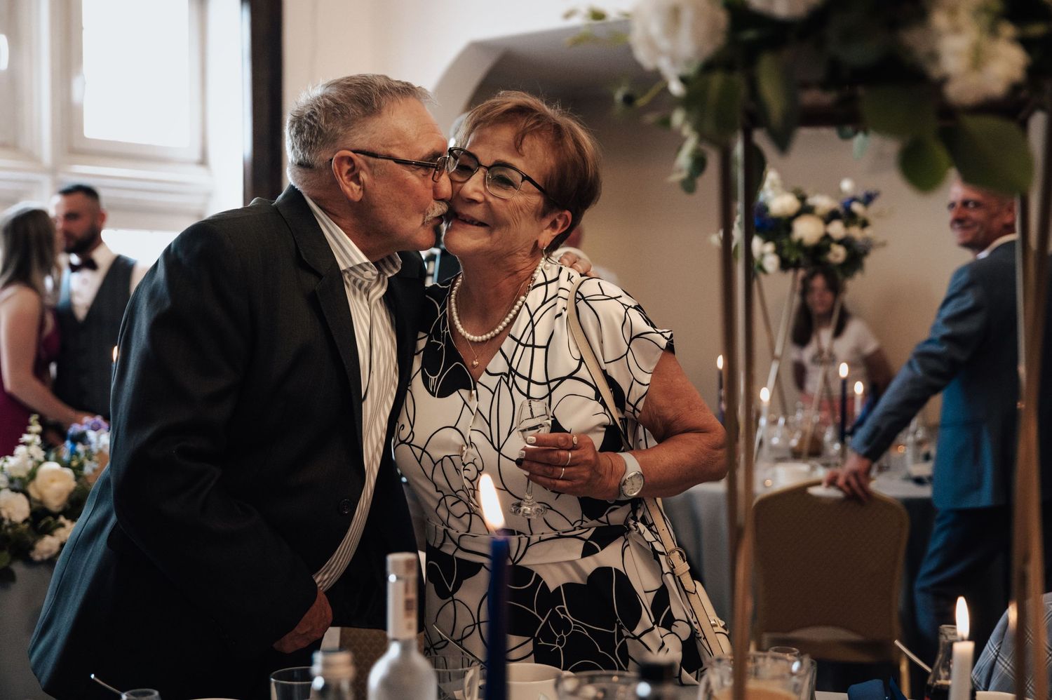 Wesele w Gdańsku – fotografie gości w trakcie przyjęcia