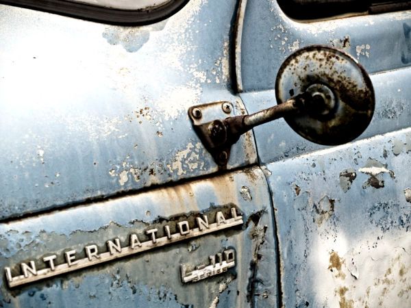 international truck blue patina