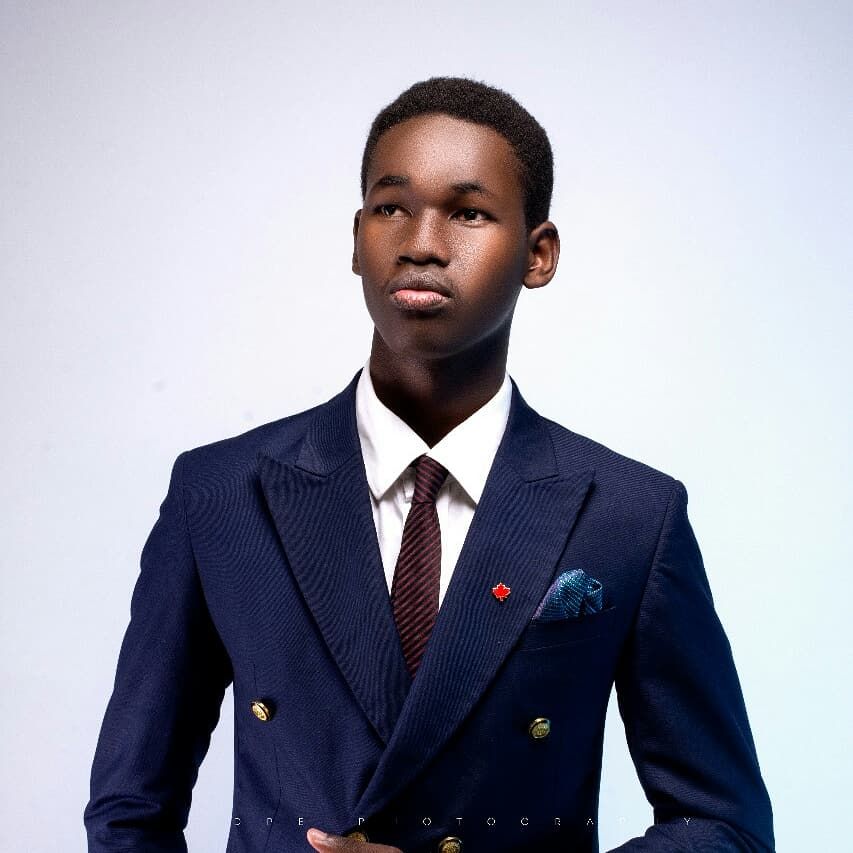 Portrait photography by Wallace Mecha