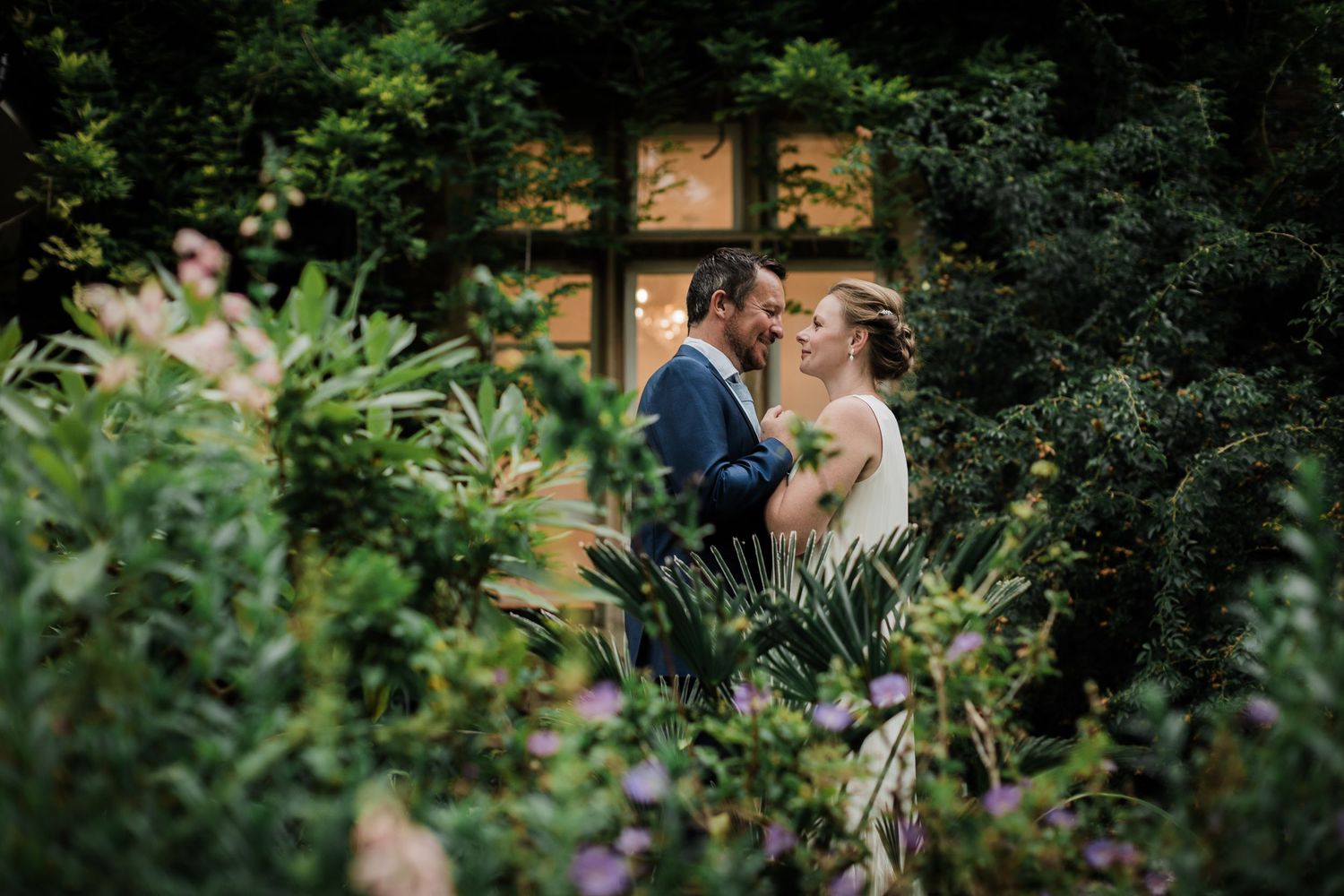 wedding photographer UK
Elopement photographer UK
Surrey weddings