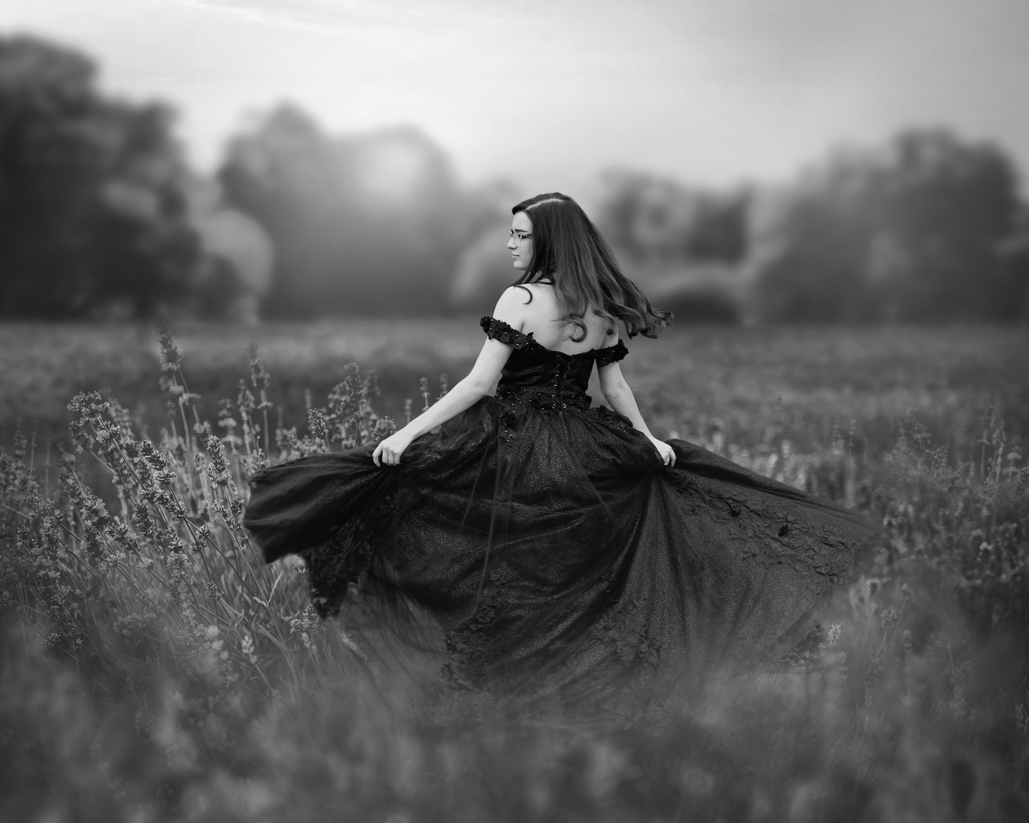 Linnea in the lavender field in BW.