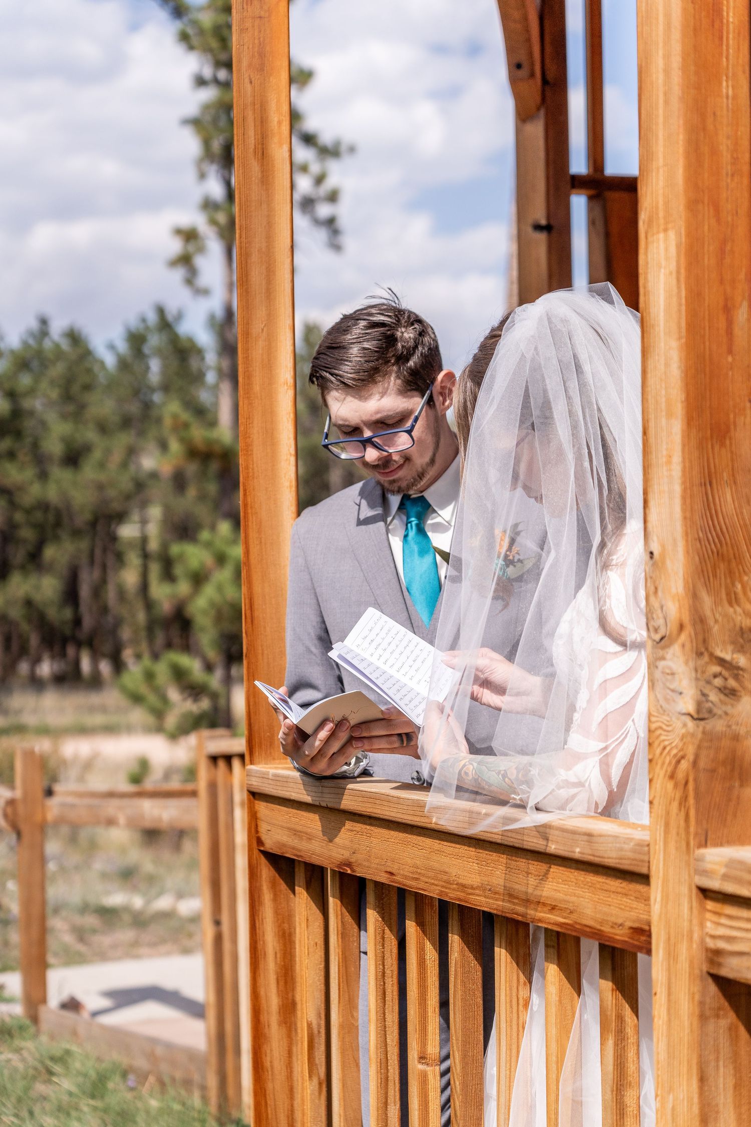mountain wedding, rustic wedding, Colorado wedding, Sundance Trail Guest Ranch, Red Feather wedding, sunset wedding phot
