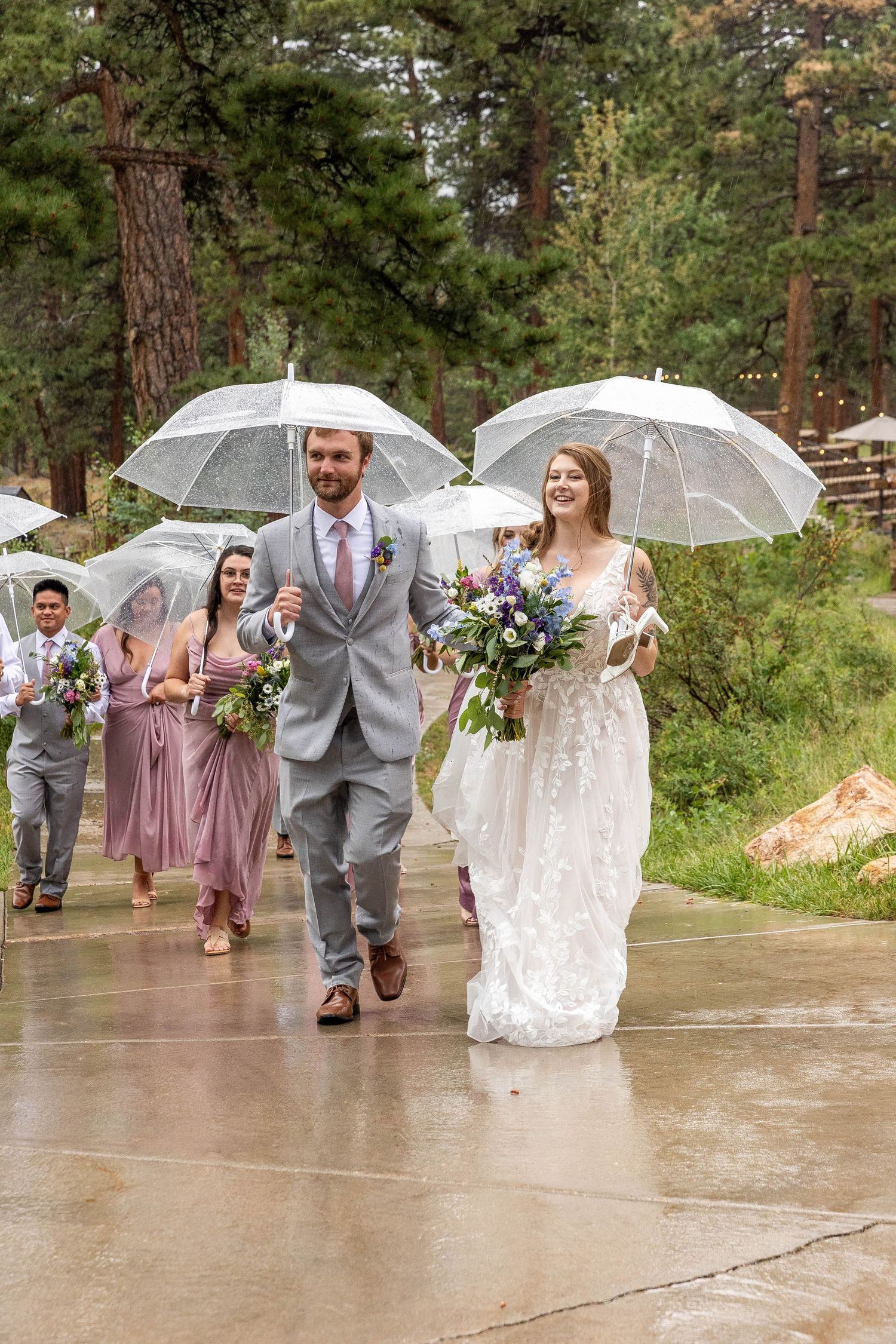 Colorado wedding photographer, Candid wedding photography Colorado, Della Terra Wedding Photographer, Mountain elopement